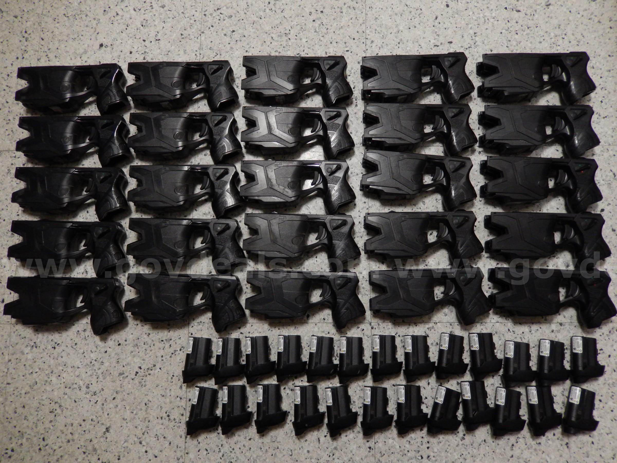 Lot of 15 Taser X2's w batteries Taser X2 Government Surplus Auction - Photo #4