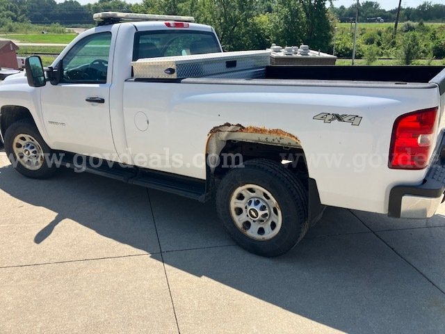 2013 Chevrolet Silverado 3500HD Work Truck Long Box 4WD Chevrolet Silverado 3500HD Government Surplus Auction - Photo #5