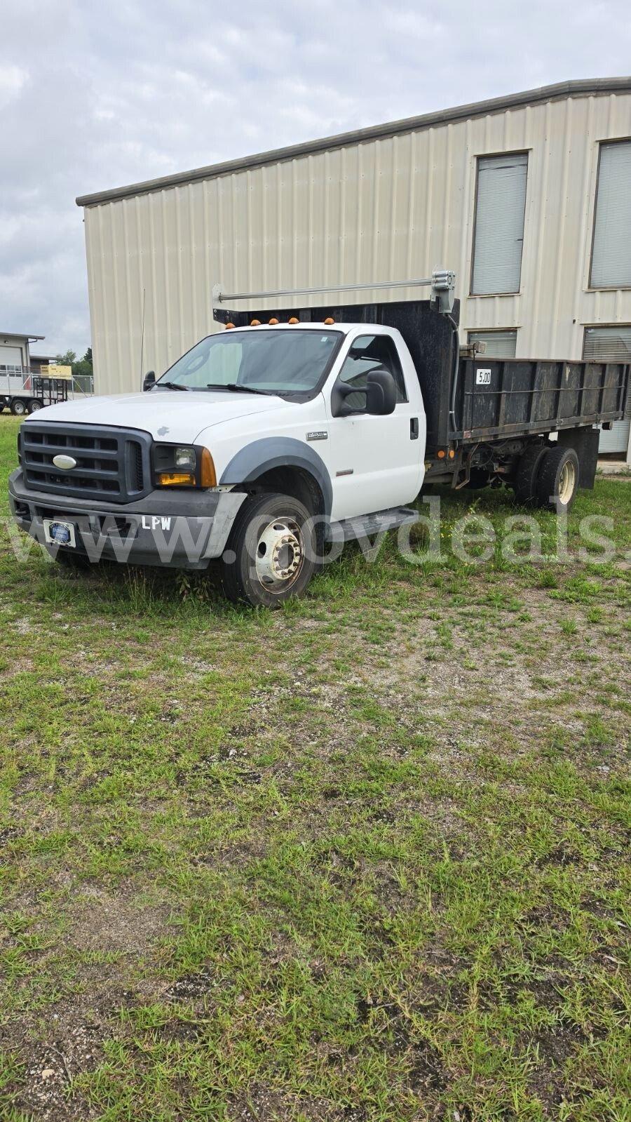 2007 Ford F-550 Ford F-550 Government Surplus Auction - Primary Photo
