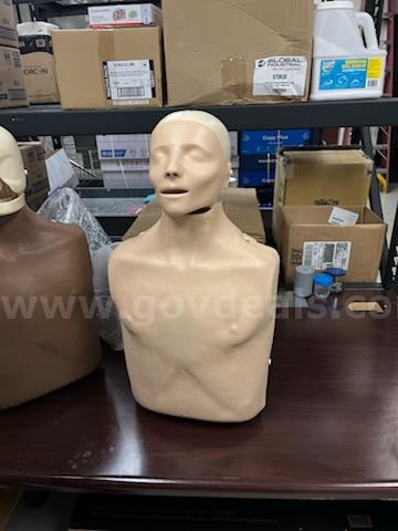 CPR Manikins and Accessories   Government Surplus Auction - Photo #3