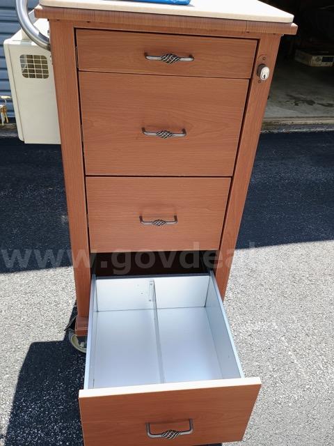 Rolling Medication Cart   Government Surplus Auction - Photo #2