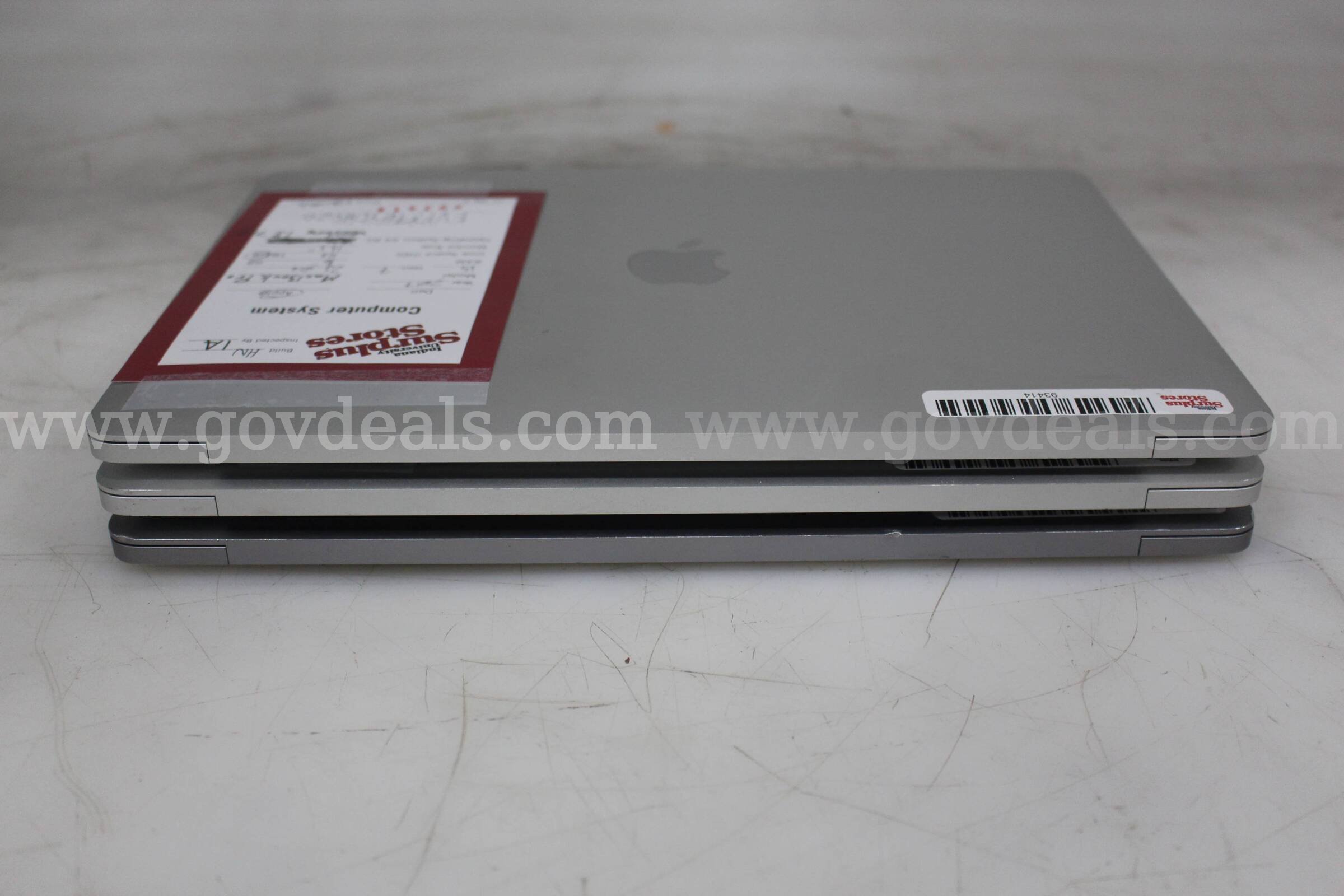 (3) 2017 Apple MacBook Pro Laptops Apple MacBook Pro Government Surplus Auction - Photo #3