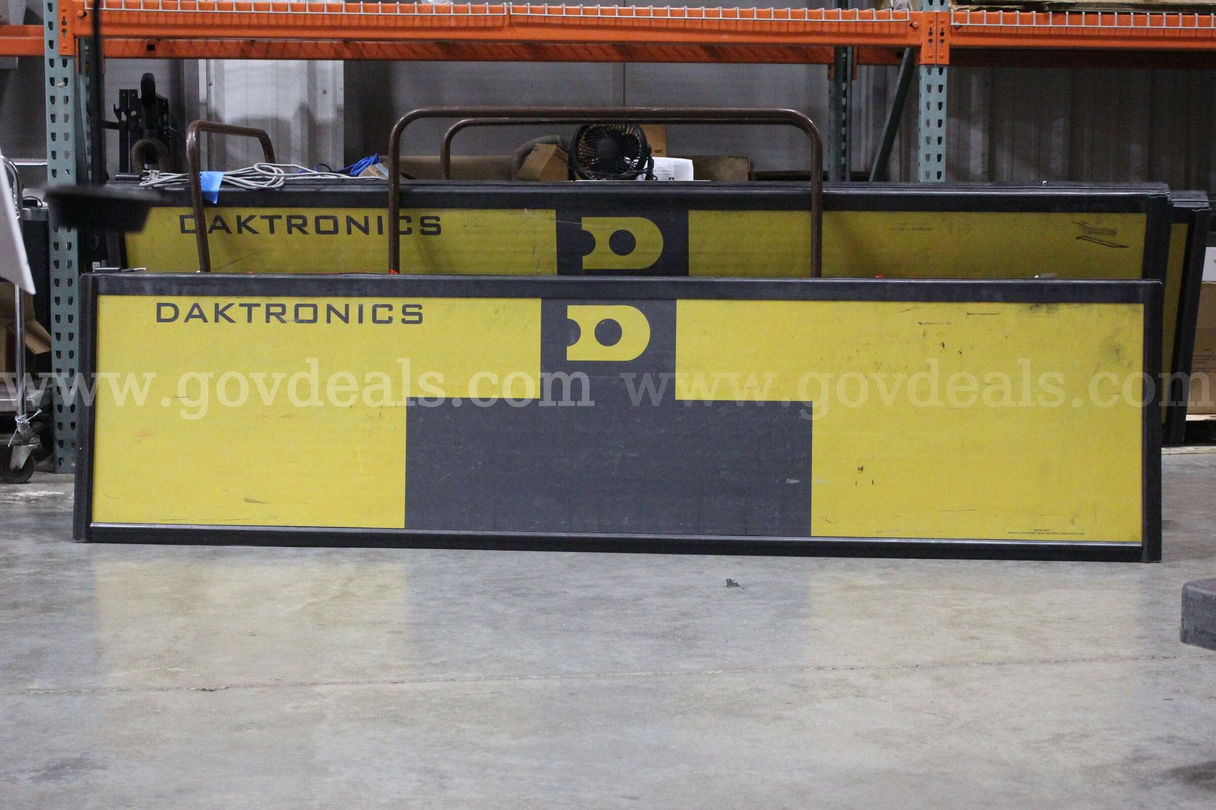 Lot of (7) Daktronics T-7000 Series Touchpads Daktronics 7000 Government Surplus Auction - Photo #3