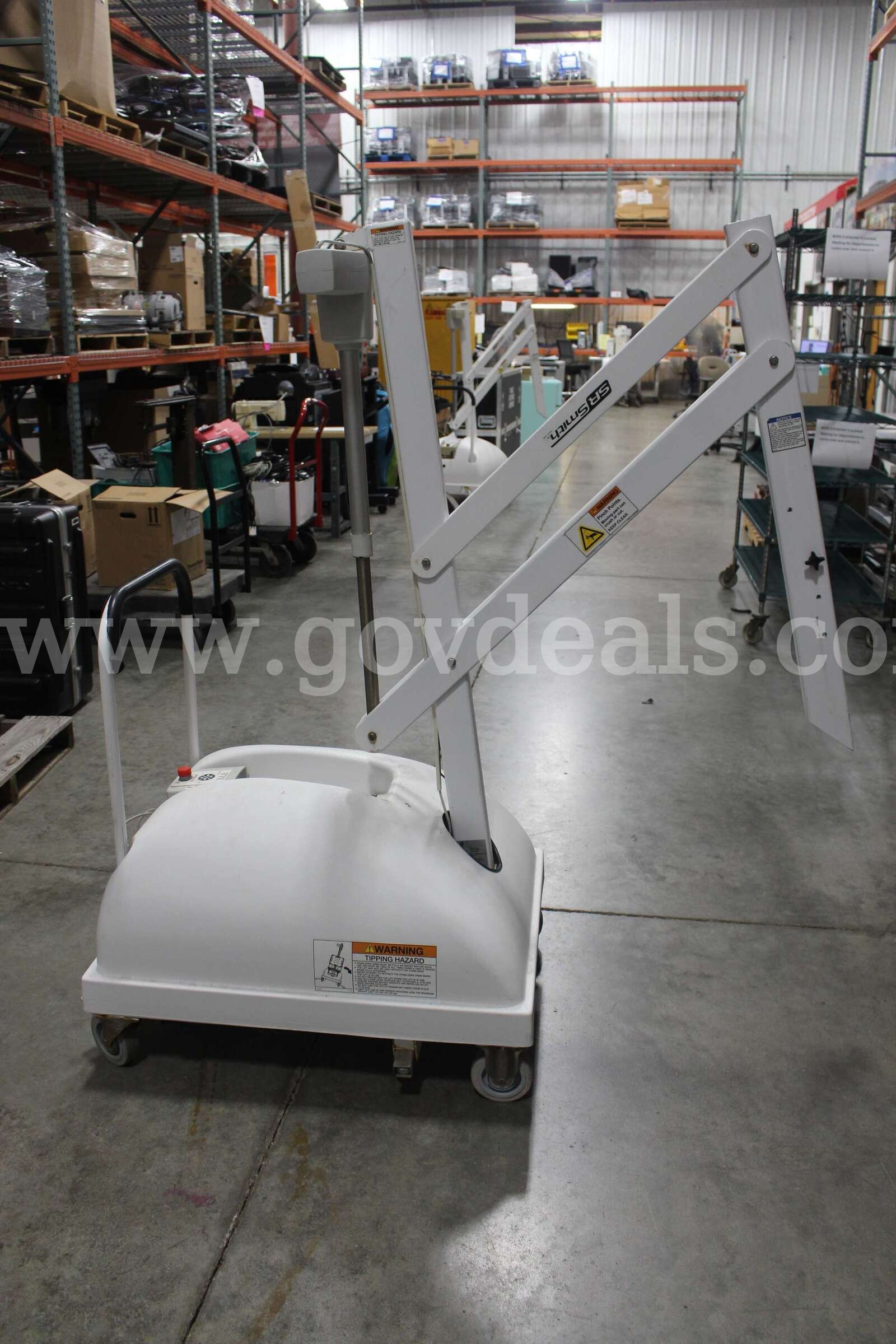 Portable Aquatic Patient Lift PAL 1000 SR Smith 1000 Government Surplus Auction - Photo #3