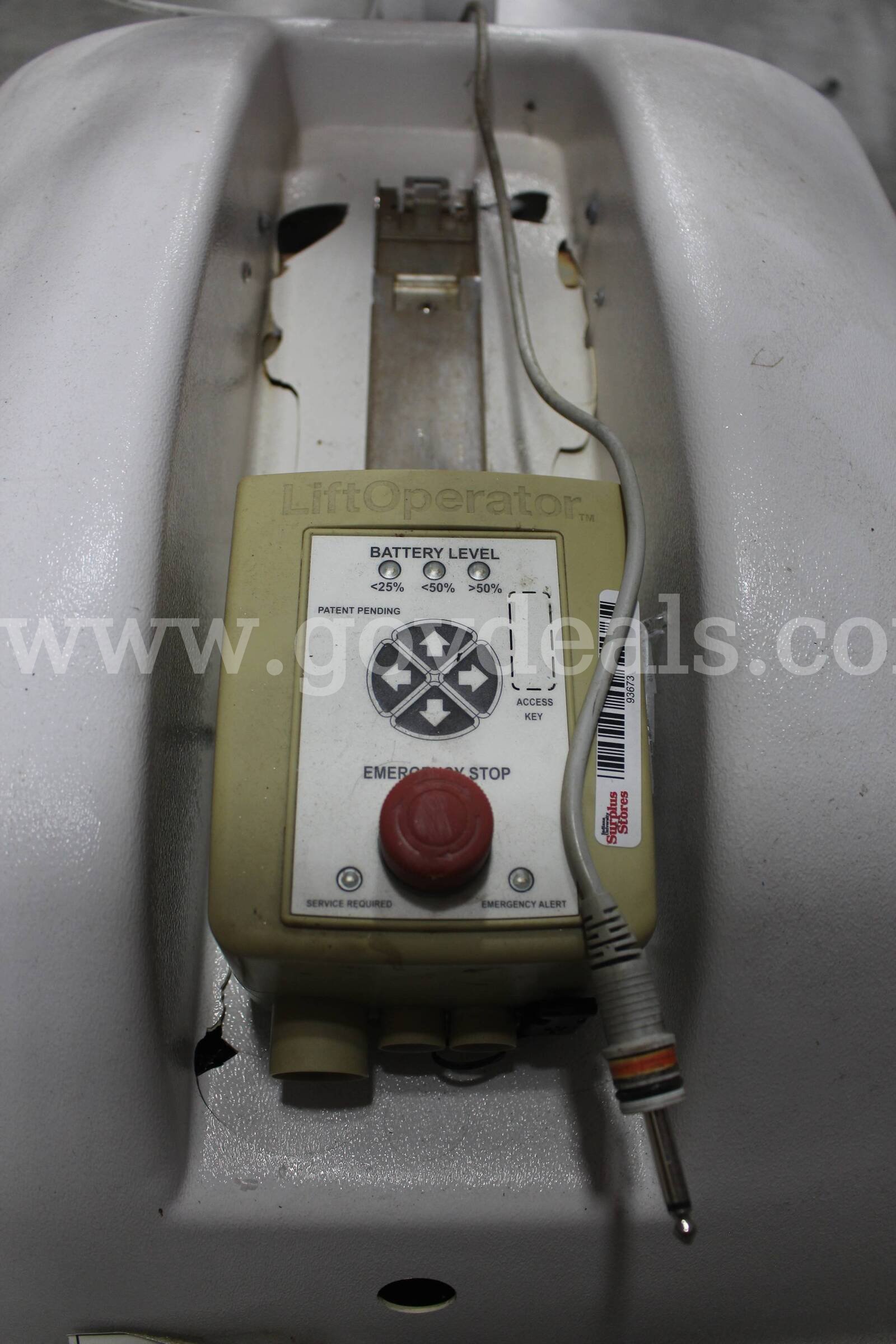 Portable Aquatic Patient Lift PAL 1000 SR Smith 1000 Government Surplus Auction - Photo #6