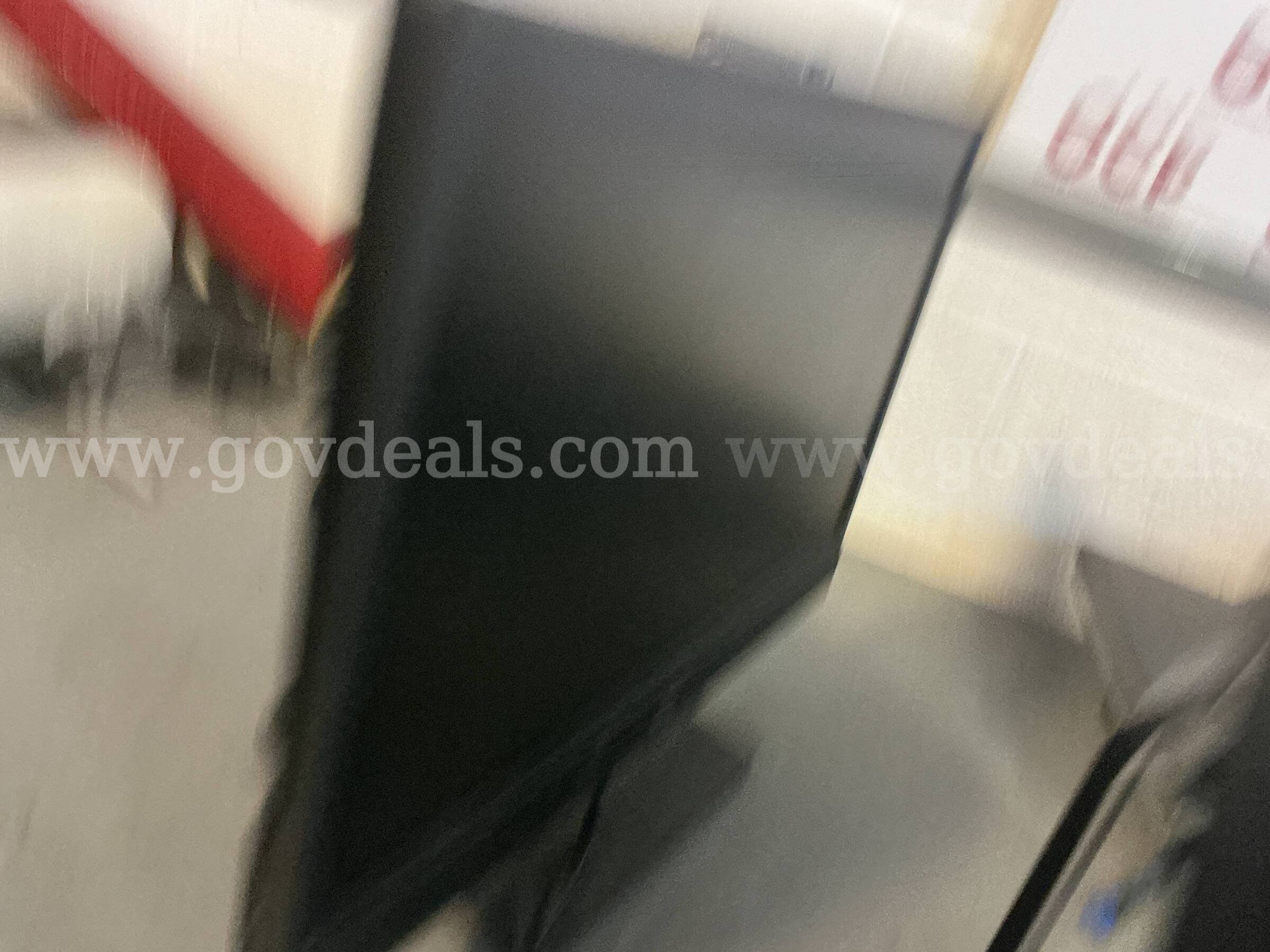 COMPUTER MONITORS - 10 UNITS (NON WORKING) SEE PHOTOS VARIOUS/SEE PHOTOS Government Surplus Auction - Photo #6