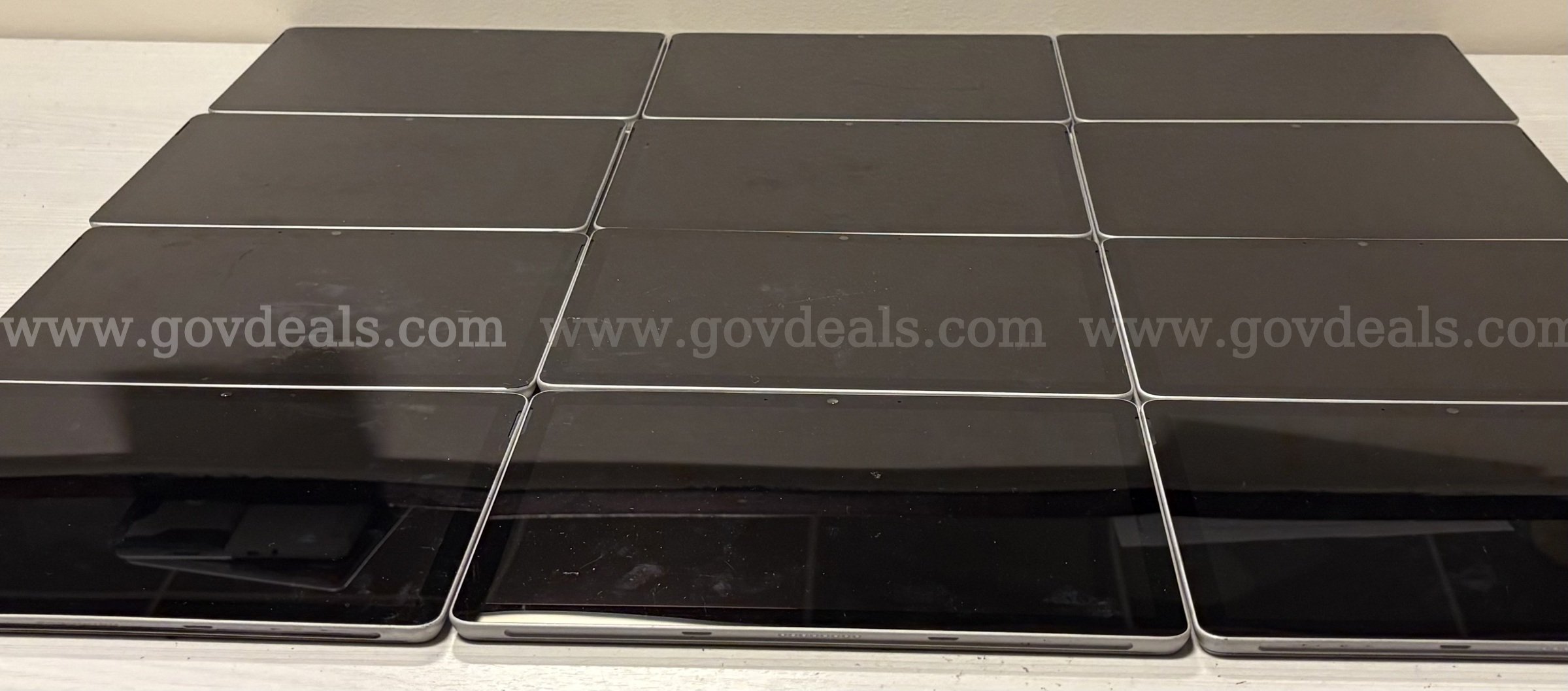 Microsoft Surface Go 100 Units Microsoft 100 Government Surplus Auction - Photo #2