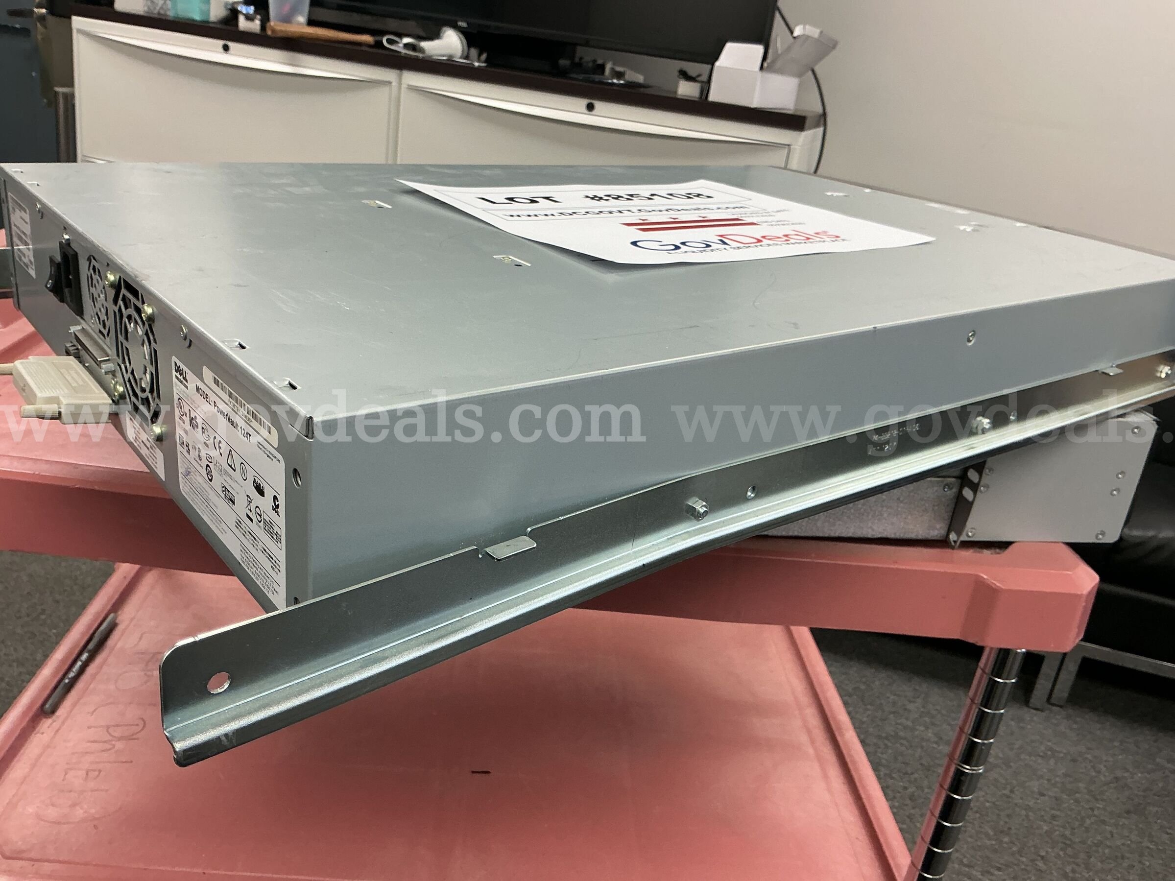 DELL POWERVAULT 124T TAPE AUTOLOADER DELL 124T Government Surplus Auction - Photo #4