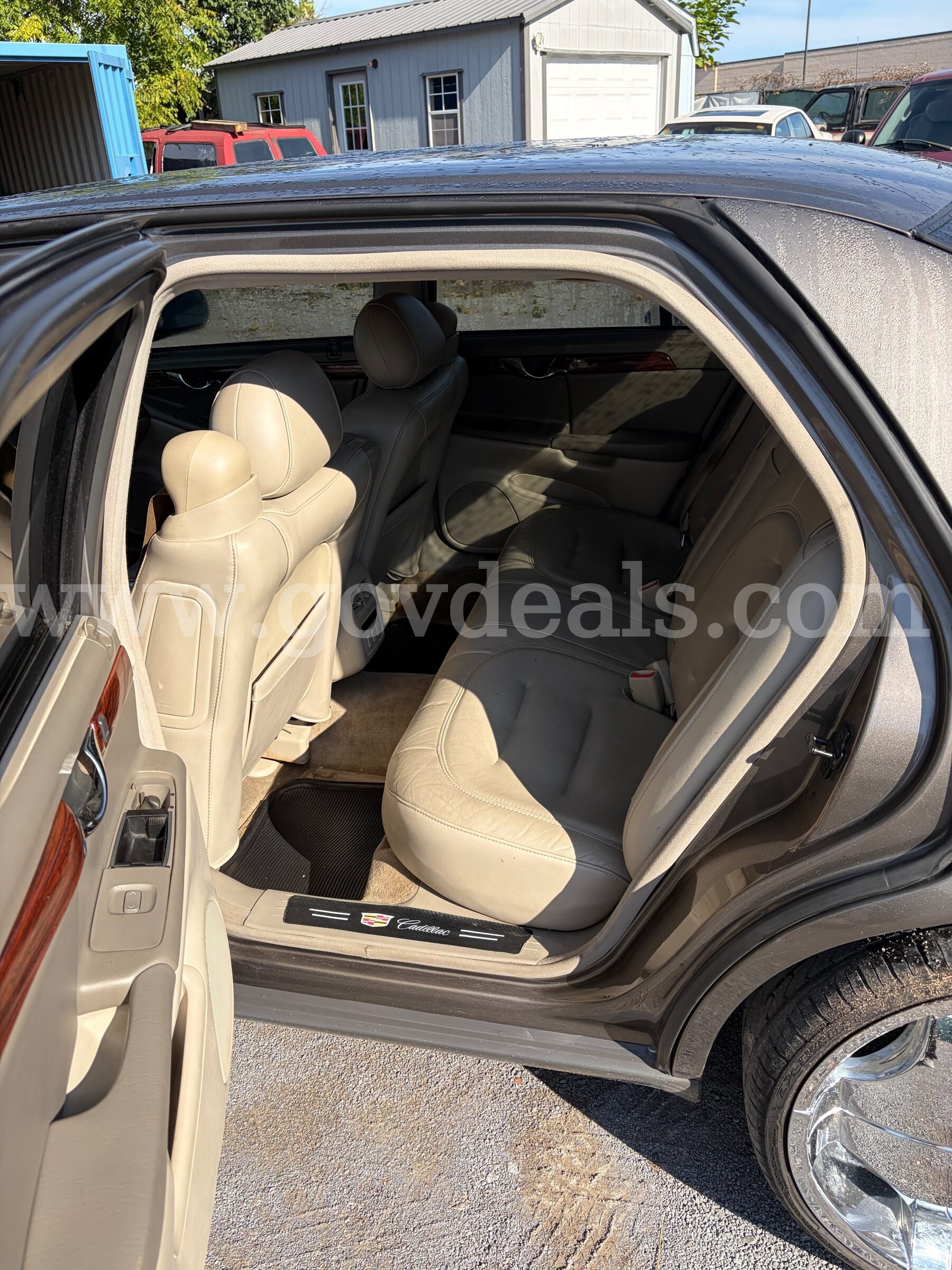 2003 Cadillac Deville Cadillac Deville Government Surplus Auction - Photo #5