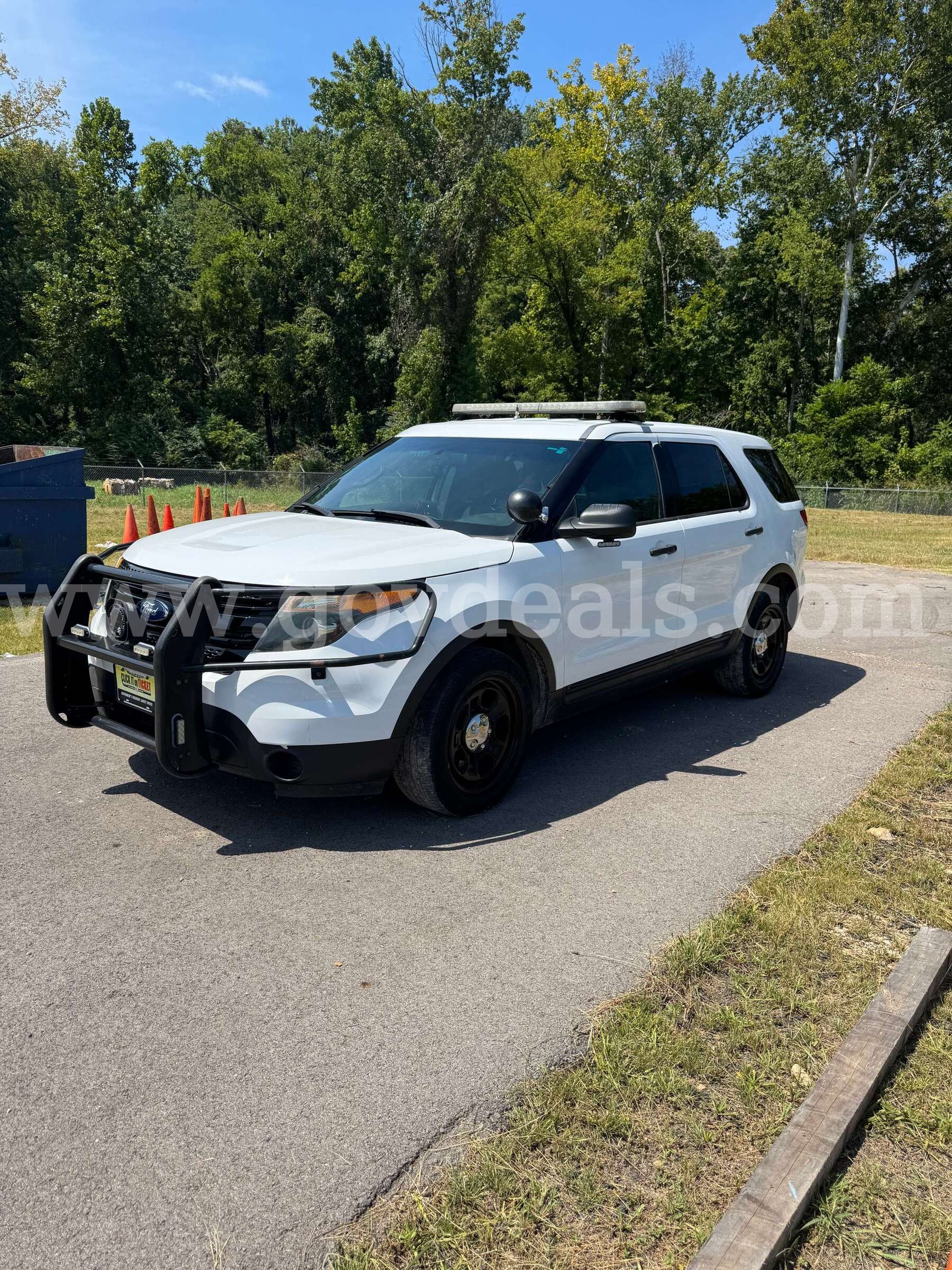 2015 Ford Explorer Ford Explorer Government Surplus Auction - Primary Photo