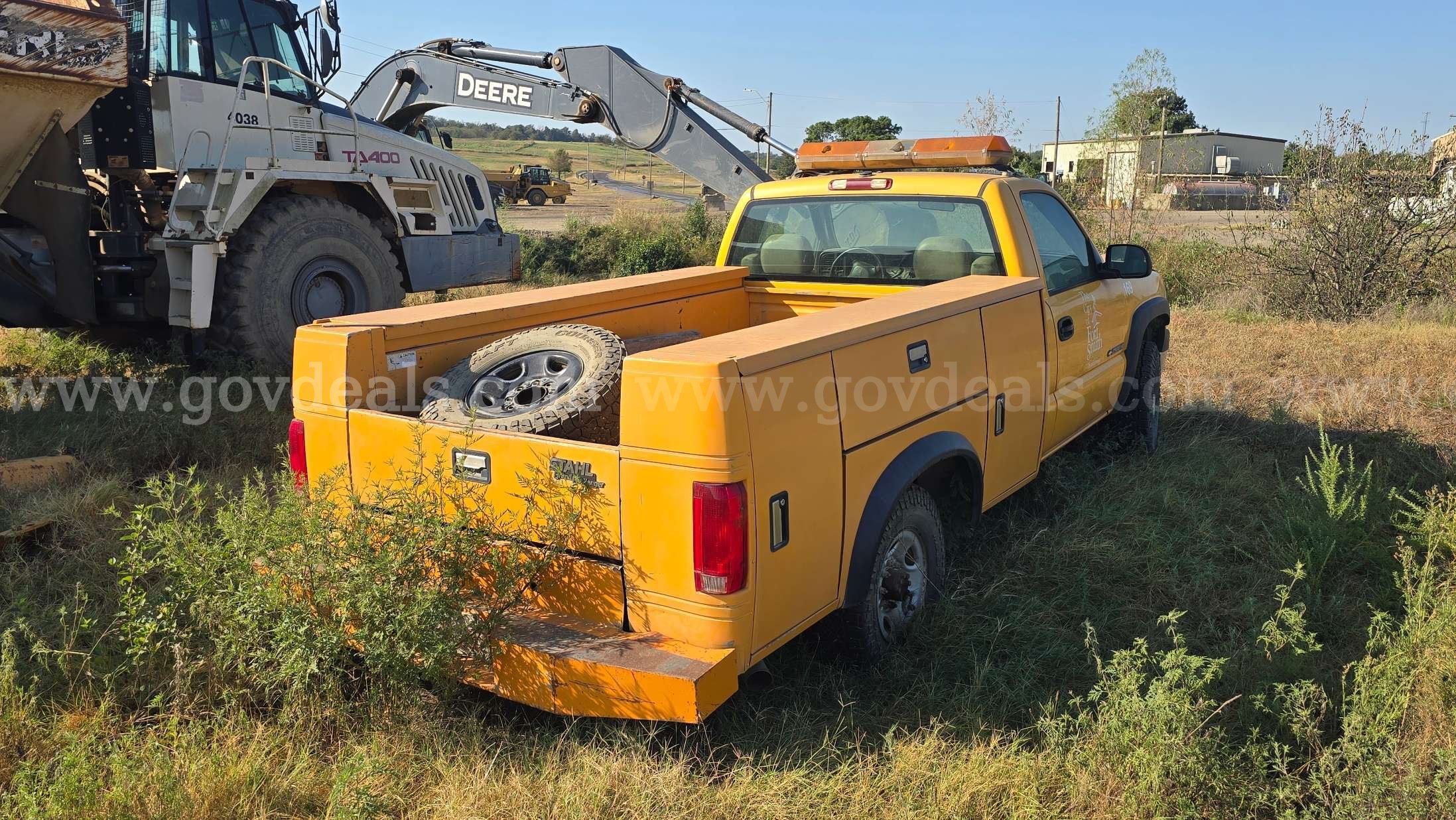 2001 Chevrolet Silverado 2500HD Chevrolet Silverado 2500HD Government Surplus Auction - Photo #5