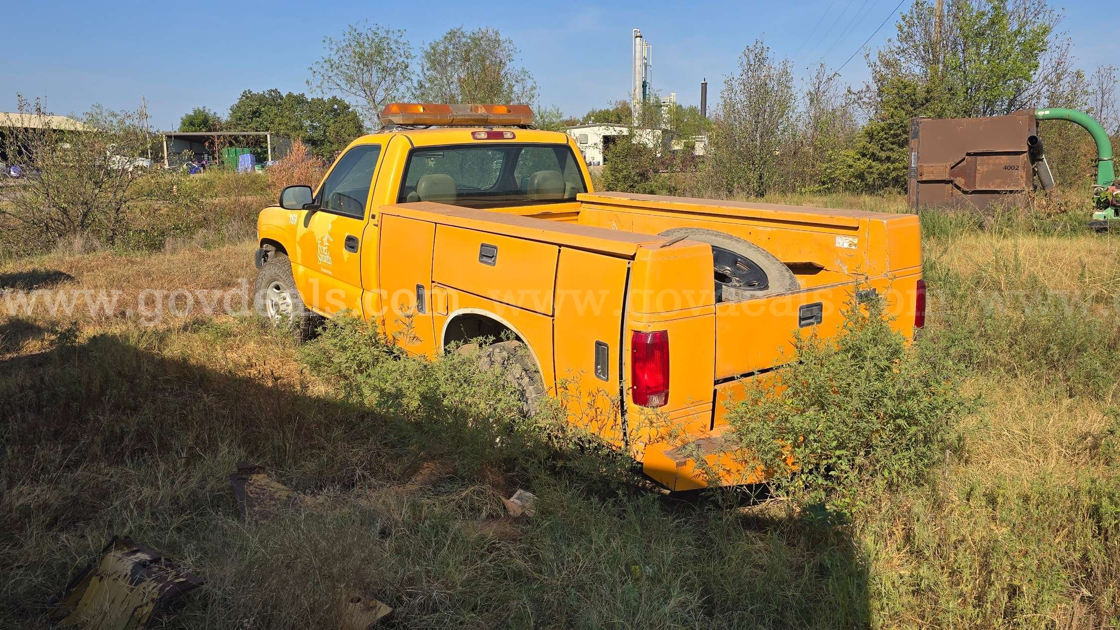 2001 Chevrolet Silverado 2500HD Chevrolet Silverado 2500HD Government Surplus Auction - Photo #6