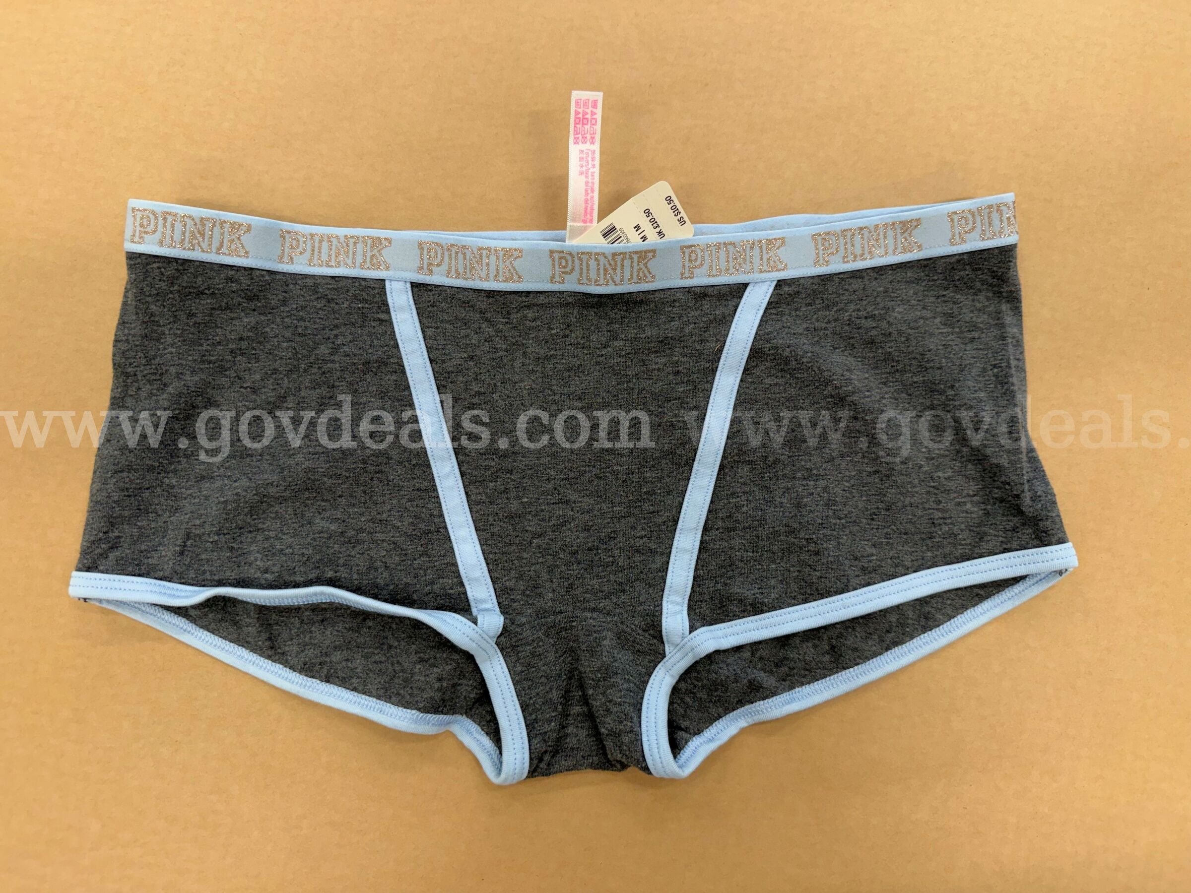 Assorted PINK & NIKE Women's Clothing - Size M   Government Surplus Auction - Photo #6