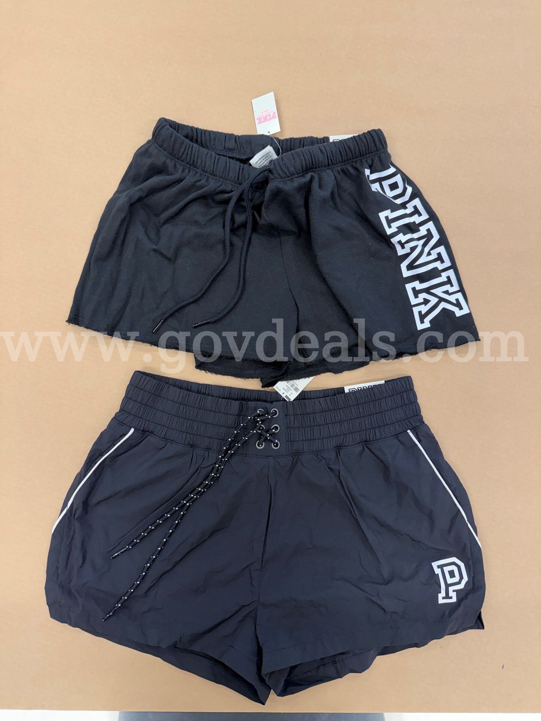 Assorted PINK & NIKE Women's Clothing - Size XS & S   Government Surplus Auction - Photo #3