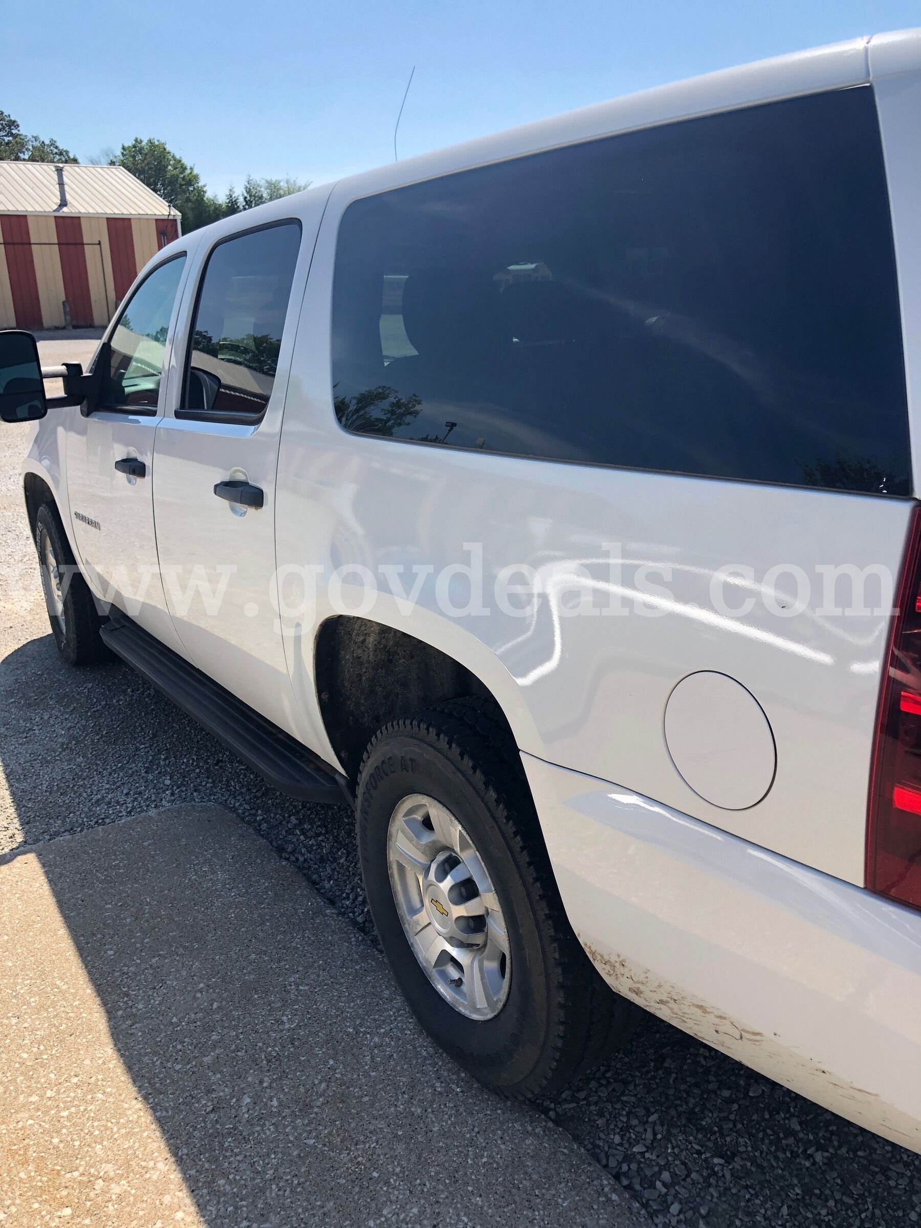 Chevy Suburban, Van #42 Chevrolet Suburban Government Surplus Auction - Photo #4