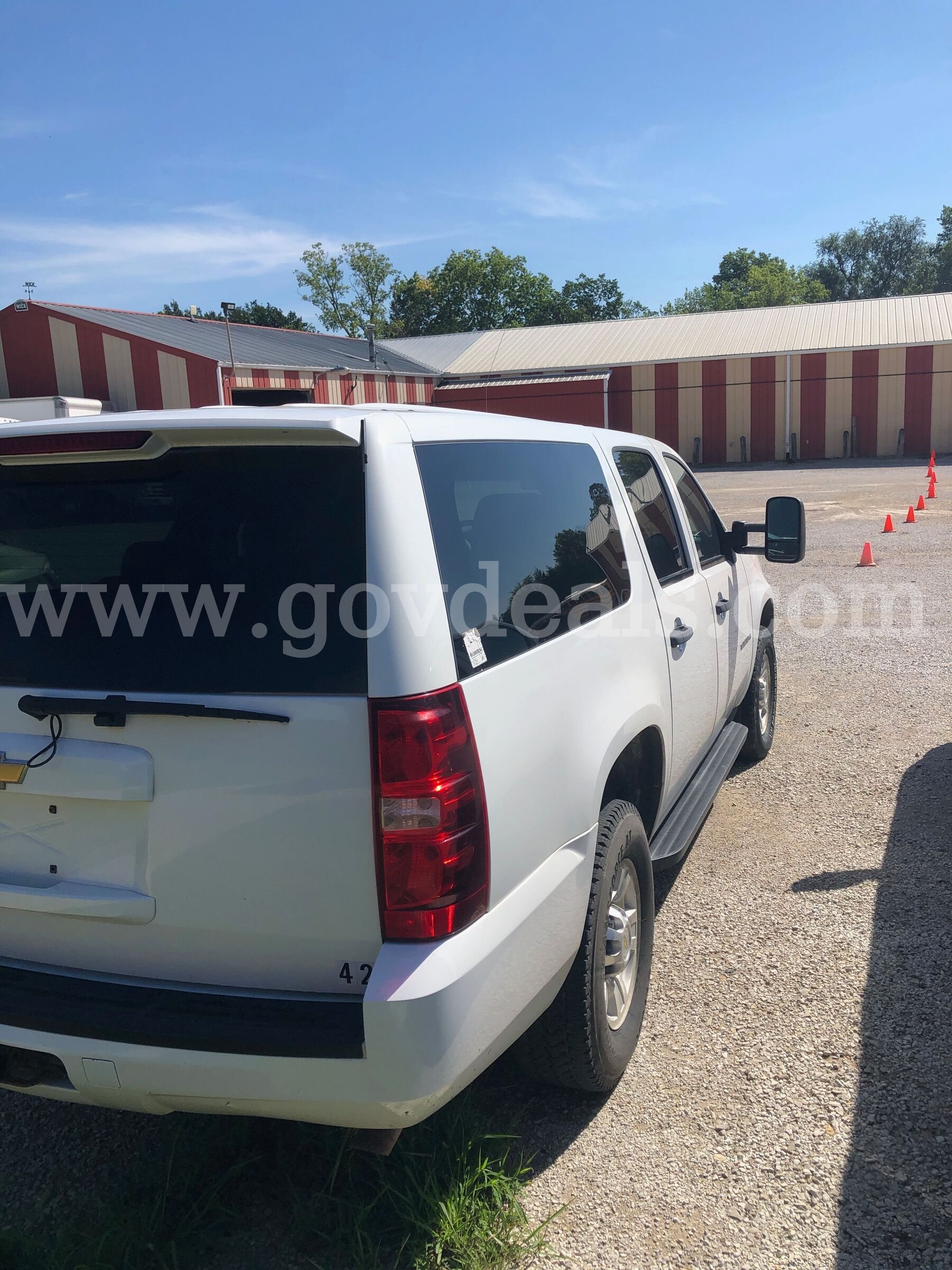 Chevy Suburban, Van #42 Chevrolet Suburban Government Surplus Auction - Photo #6