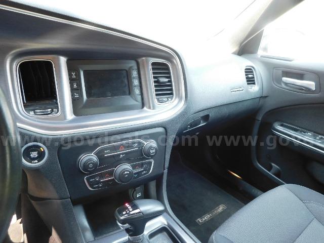 2017 Dodge Charger AWD V6, 160096 Miles. Dodge Charger Government Surplus Auction - Photo #5