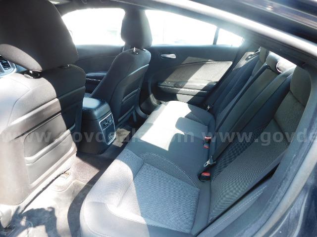 2017 Dodge Charger AWD V6, 160096 Miles. Dodge Charger Government Surplus Auction - Photo #6