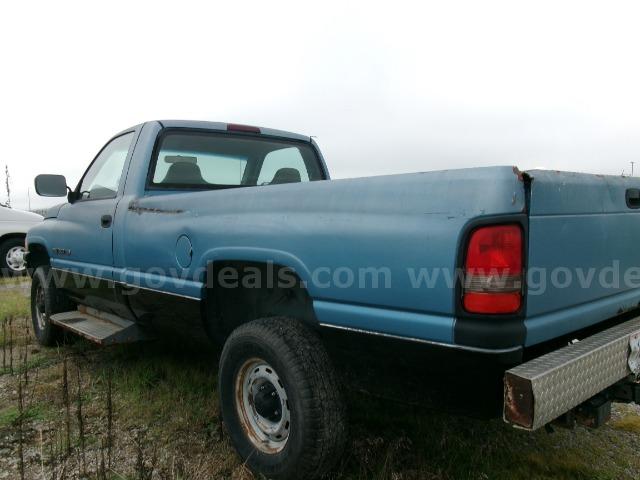 1996 Dodge Ram 1500 4WD, 106411 Miles. DODGE Ram 1500 Government Surplus Auction - Photo #4