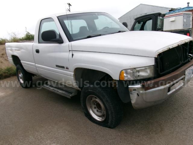 1999 Dodge Ram 2500 4WD, 84621 Miles. DODGE Ram 2500 Government Surplus Auction - Photo #2