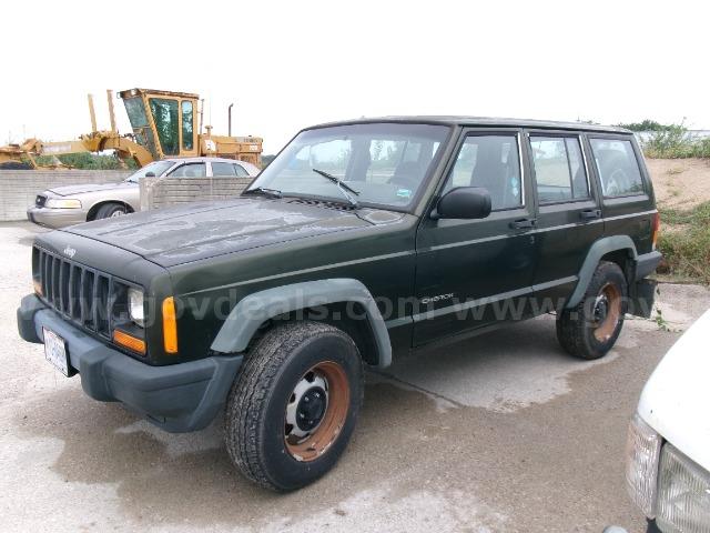 1998 Jeep Cherokee 4WD, Mileage Unknown.