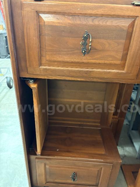 Office Furniture Lot   Government Surplus Auction - Photo #6