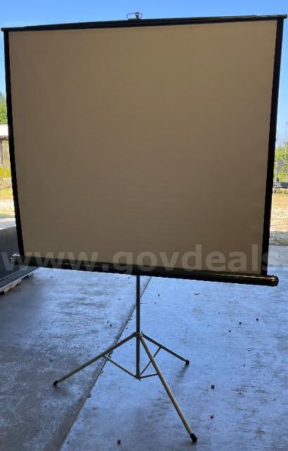 Da-Lite Projection Screen   Government Surplus Auction - Photo #3
