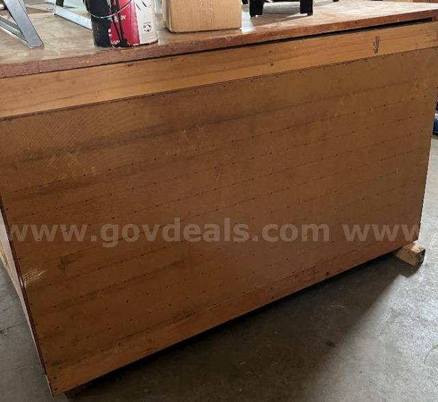 lot of (1) Large Wooden Table with Drawers   Government Surplus Auction - Photo #2