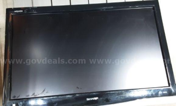 Television   Government Surplus Auction - Photo #2
