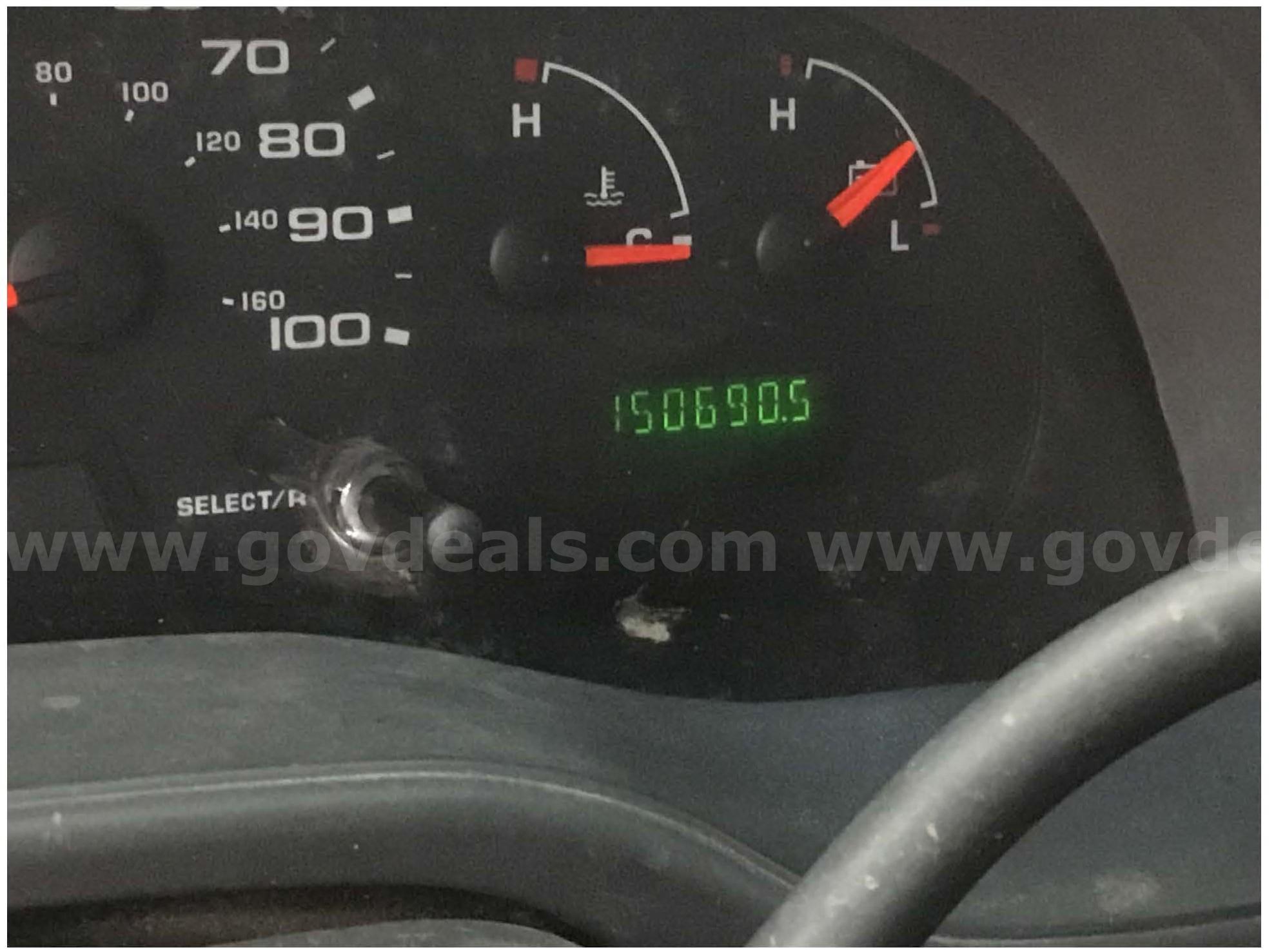 2004 Ford Econoline Ford Econoline Government Surplus Auction - Photo #3