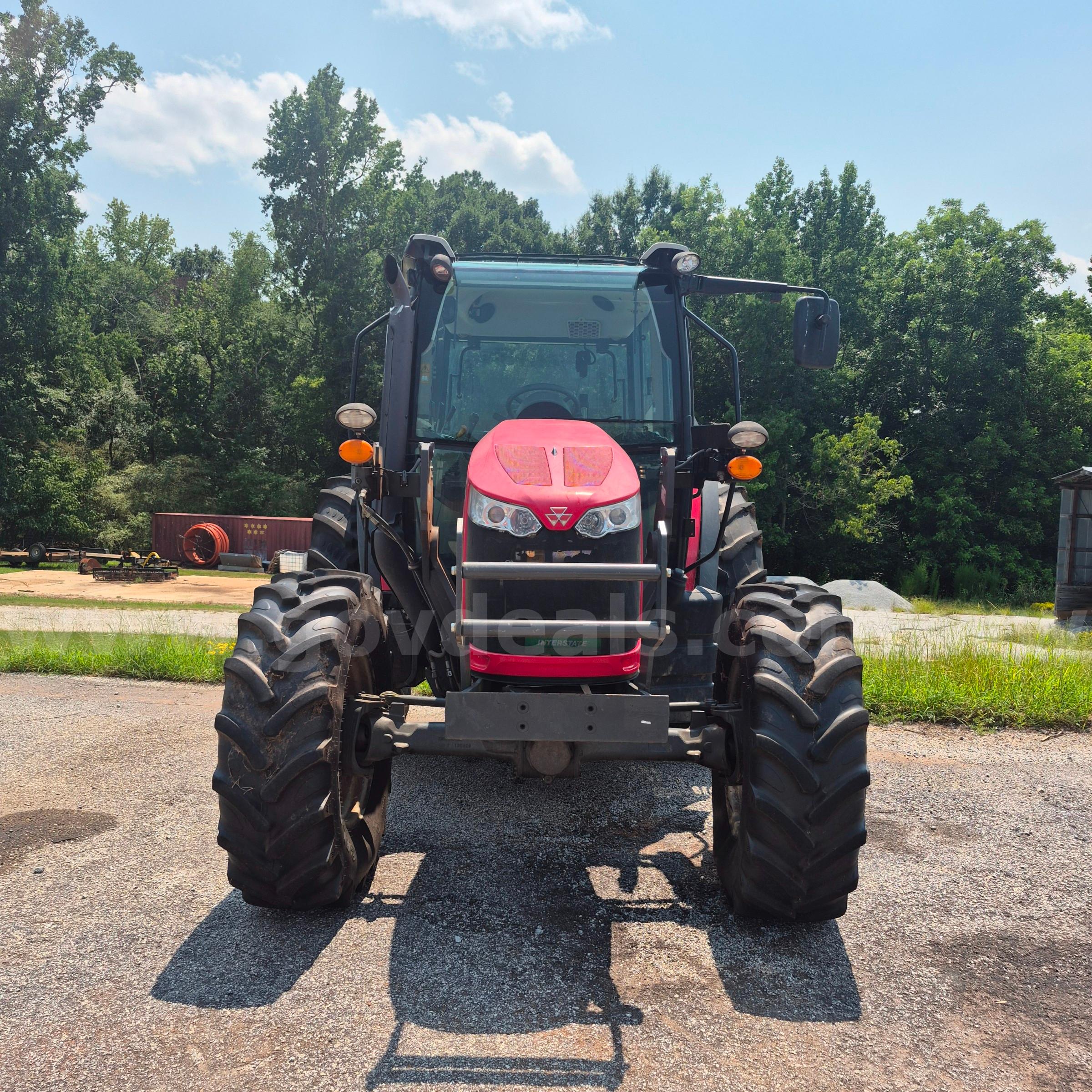 2019 MASSEY FERGUSON 6713 MASSEY fERGUSON 6713 Government Surplus Auction - Photo #2