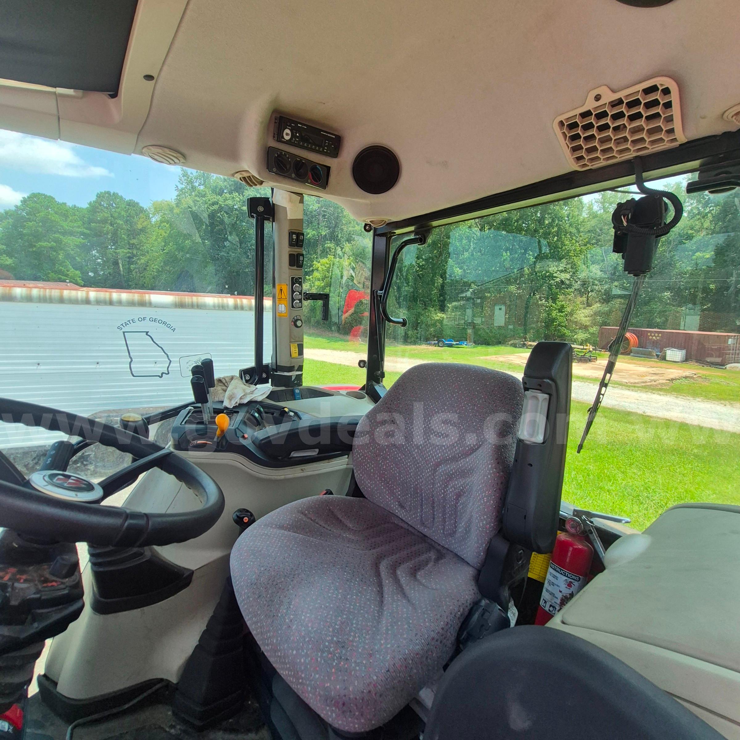 2019 MASSEY FERGUSON 6713 MASSEY fERGUSON 6713 Government Surplus Auction - Photo #6