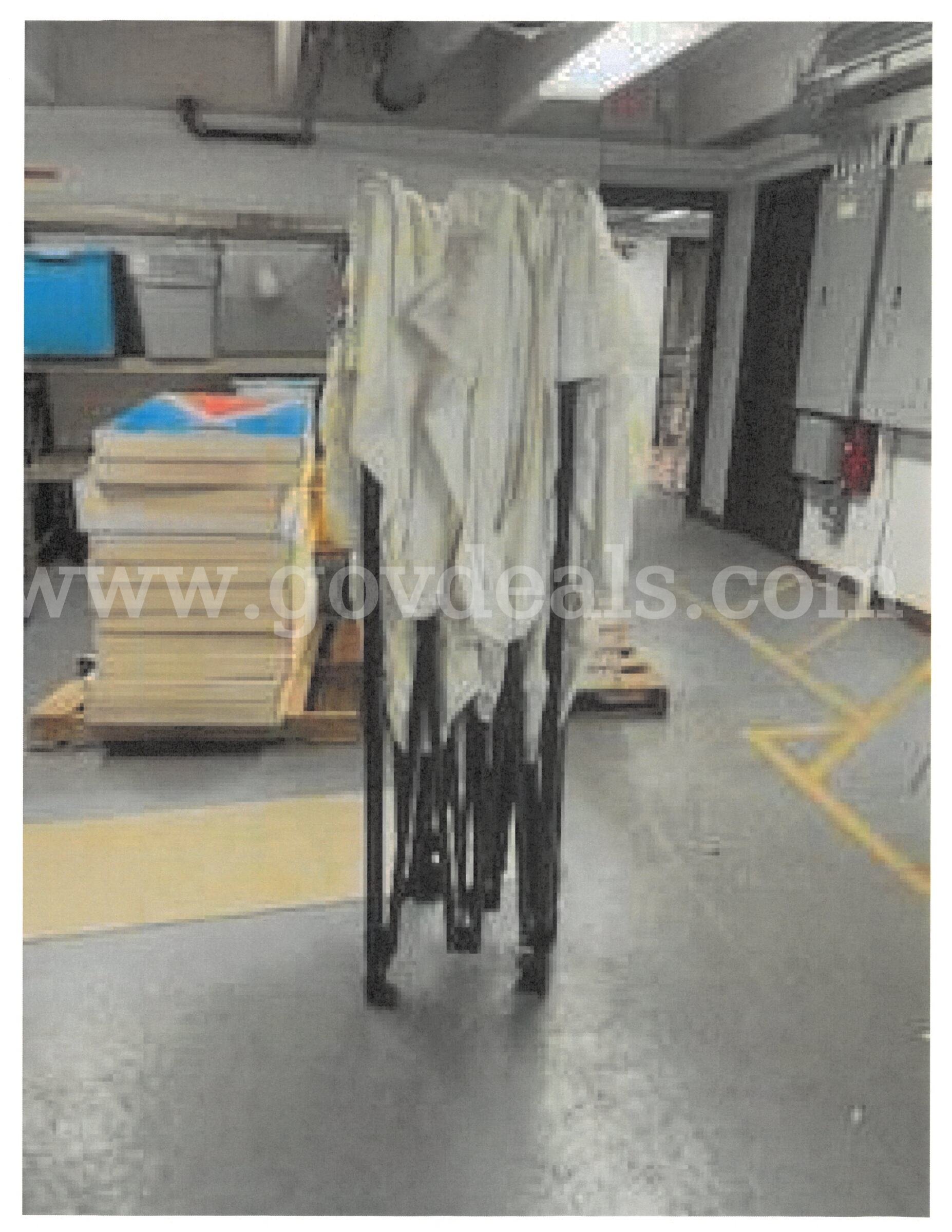 Brand: ABCCANOPY Commercial-grade steel frame (black) Pop-up / instant setup design Brand: ABCCANOPY  Government Surplus Auction - Photo #4