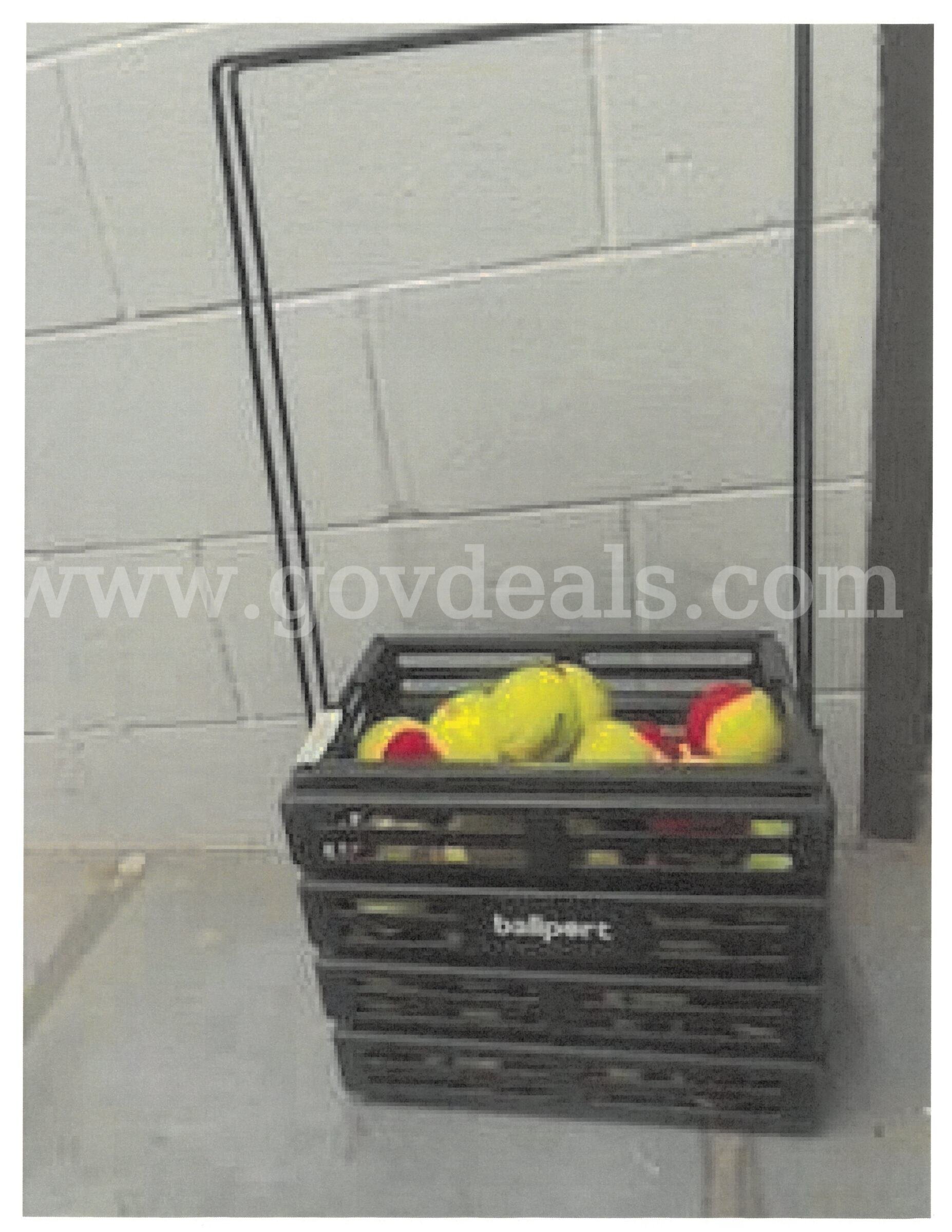 Tennis Gear Varies  Government Surplus Auction - Photo #6