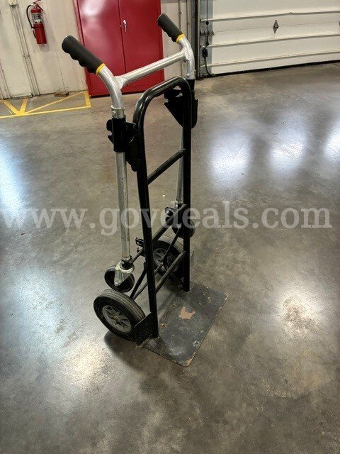 Hand cart   Government Surplus Auction - Primary Photo