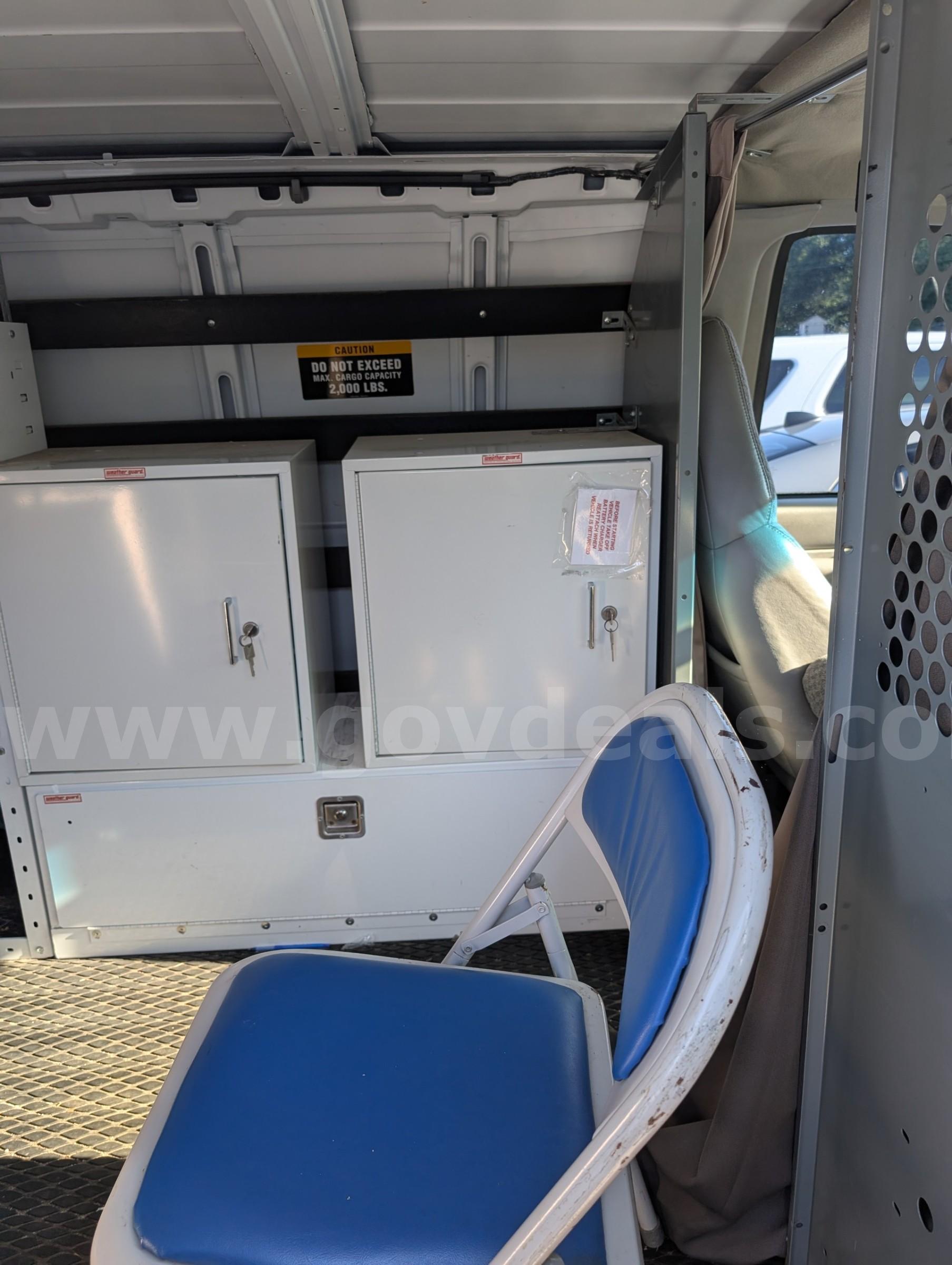 1998 GMC Savana GMC Savana Government Surplus Auction - Photo #6