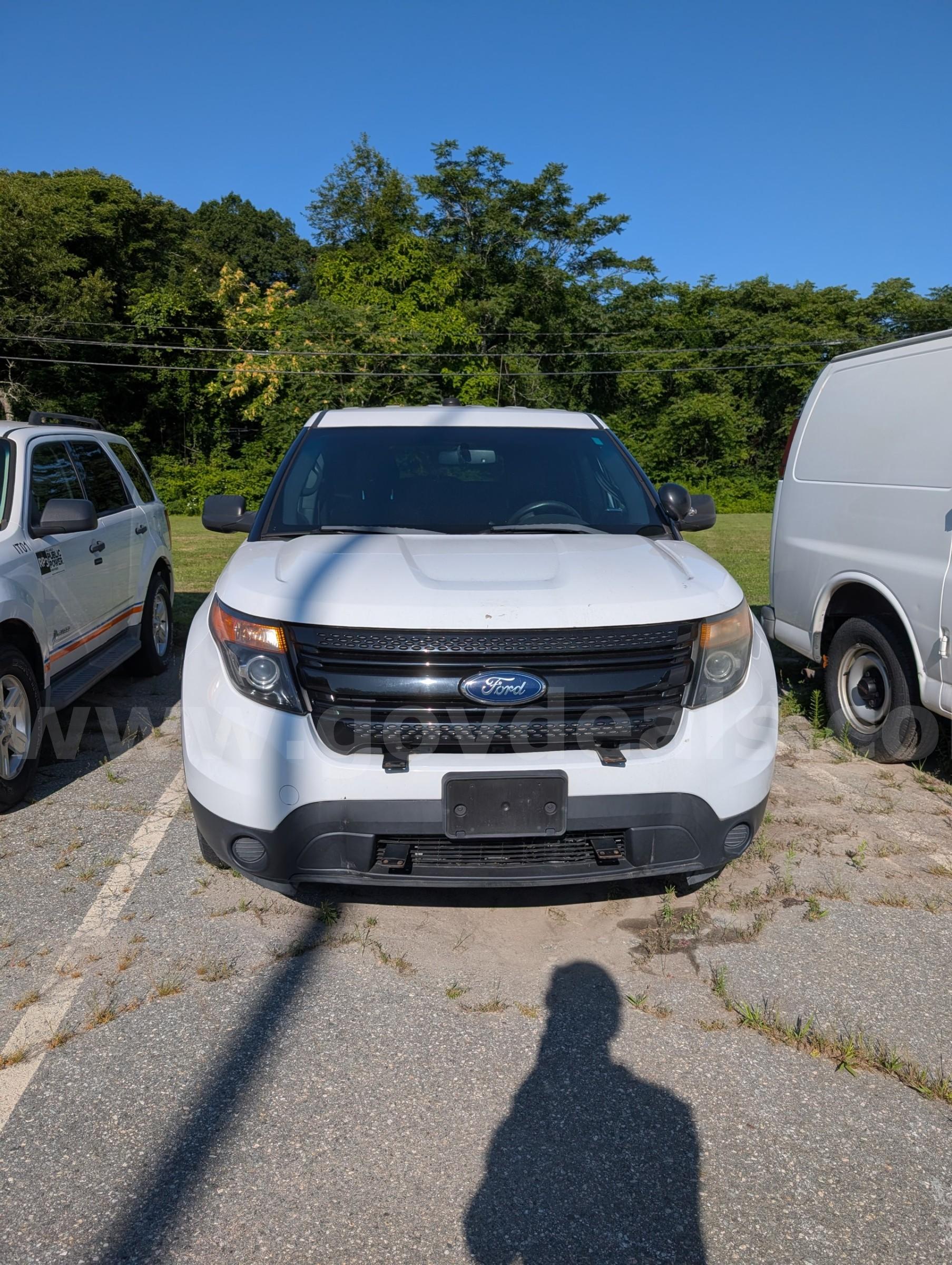 2016 Ford Explorer - Sport Utility (Police Interceptor) Ford Explorer Government Surplus Auction - Photo #3