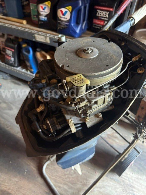 1972 Evinrude 9.5 HP Boat Motor Evinrude  Government Surplus Auction - Photo #3