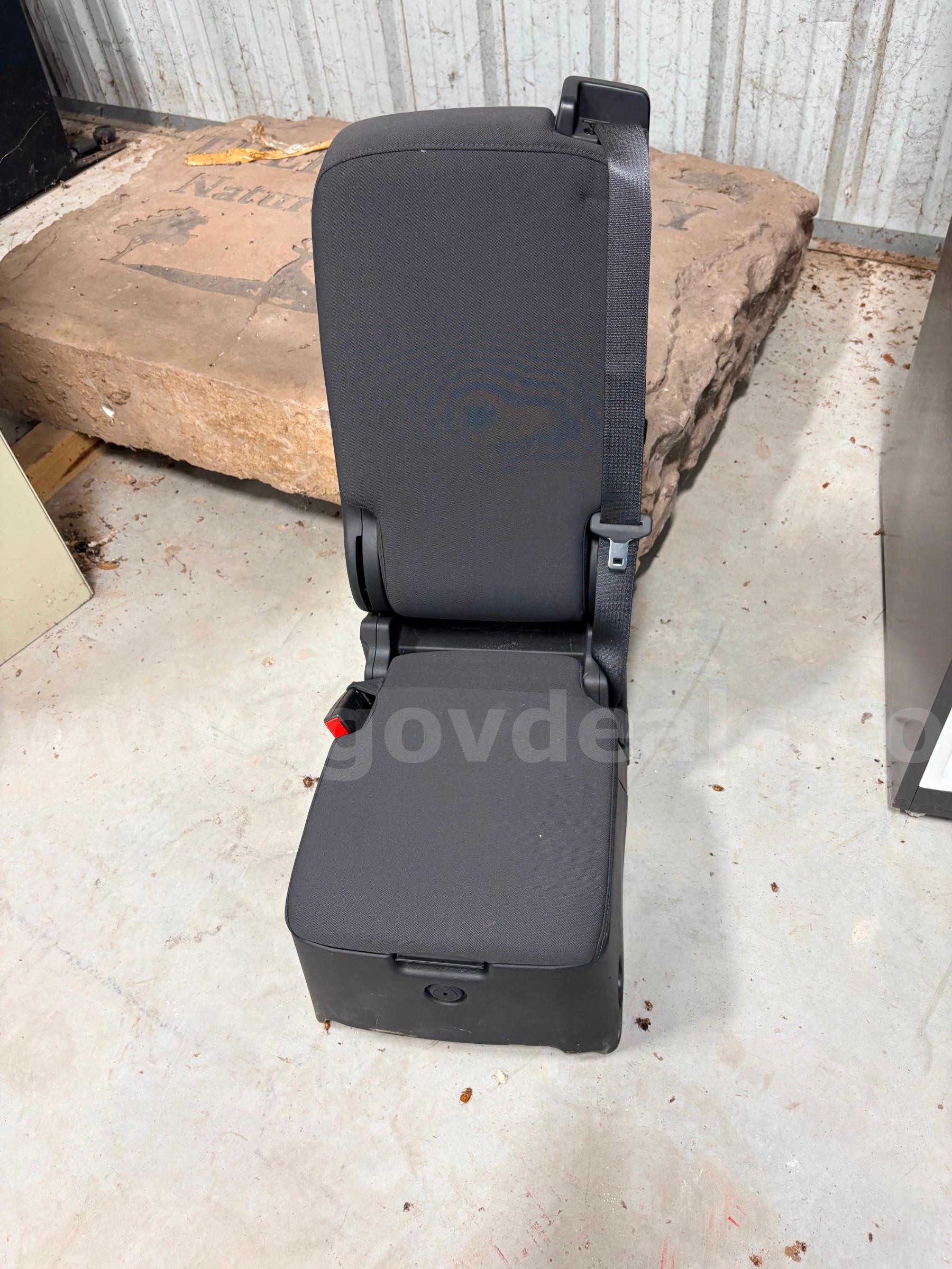 CAR SEAT