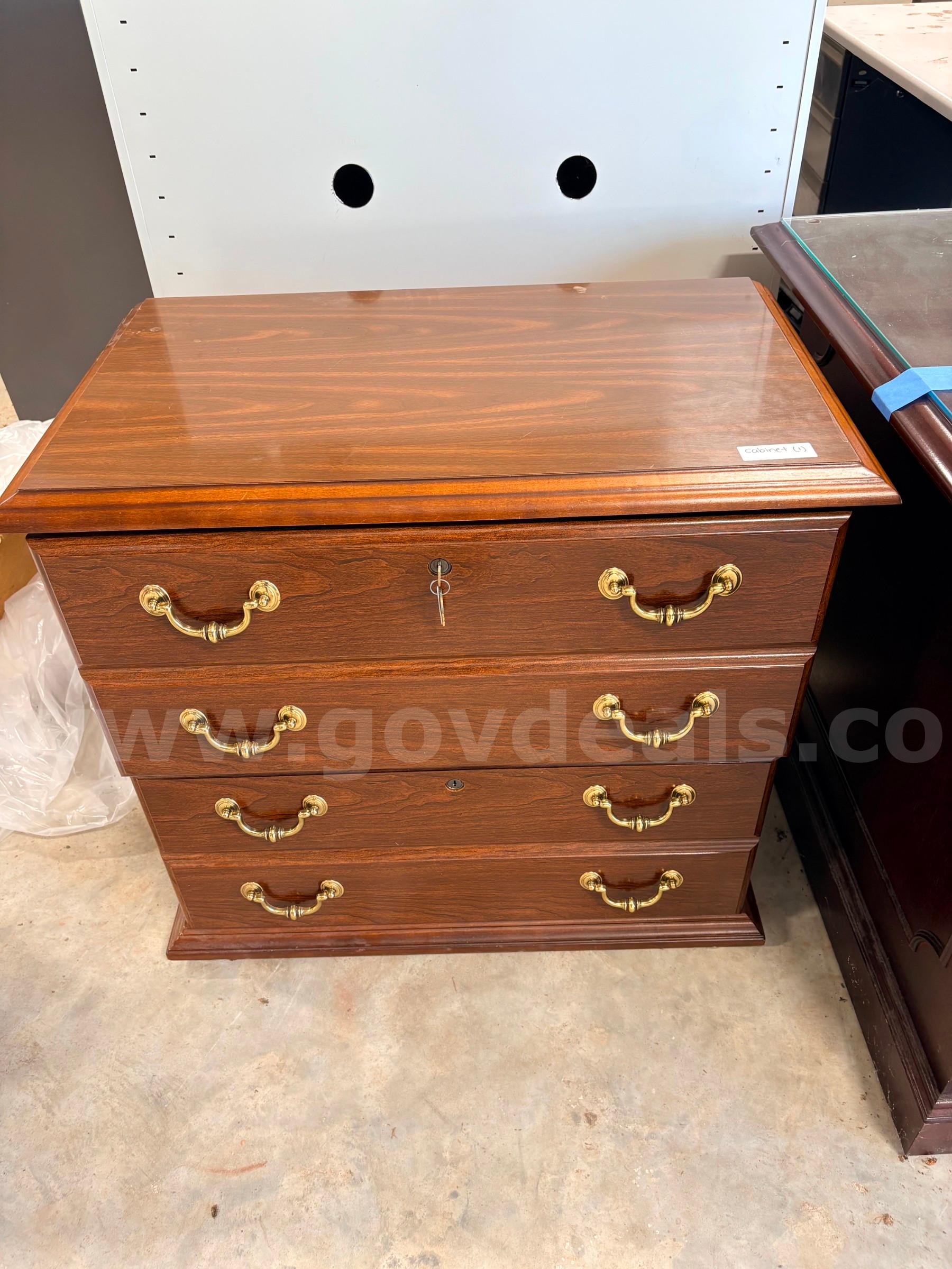 DESKS/CABINET   Government Surplus Auction - Photo #6