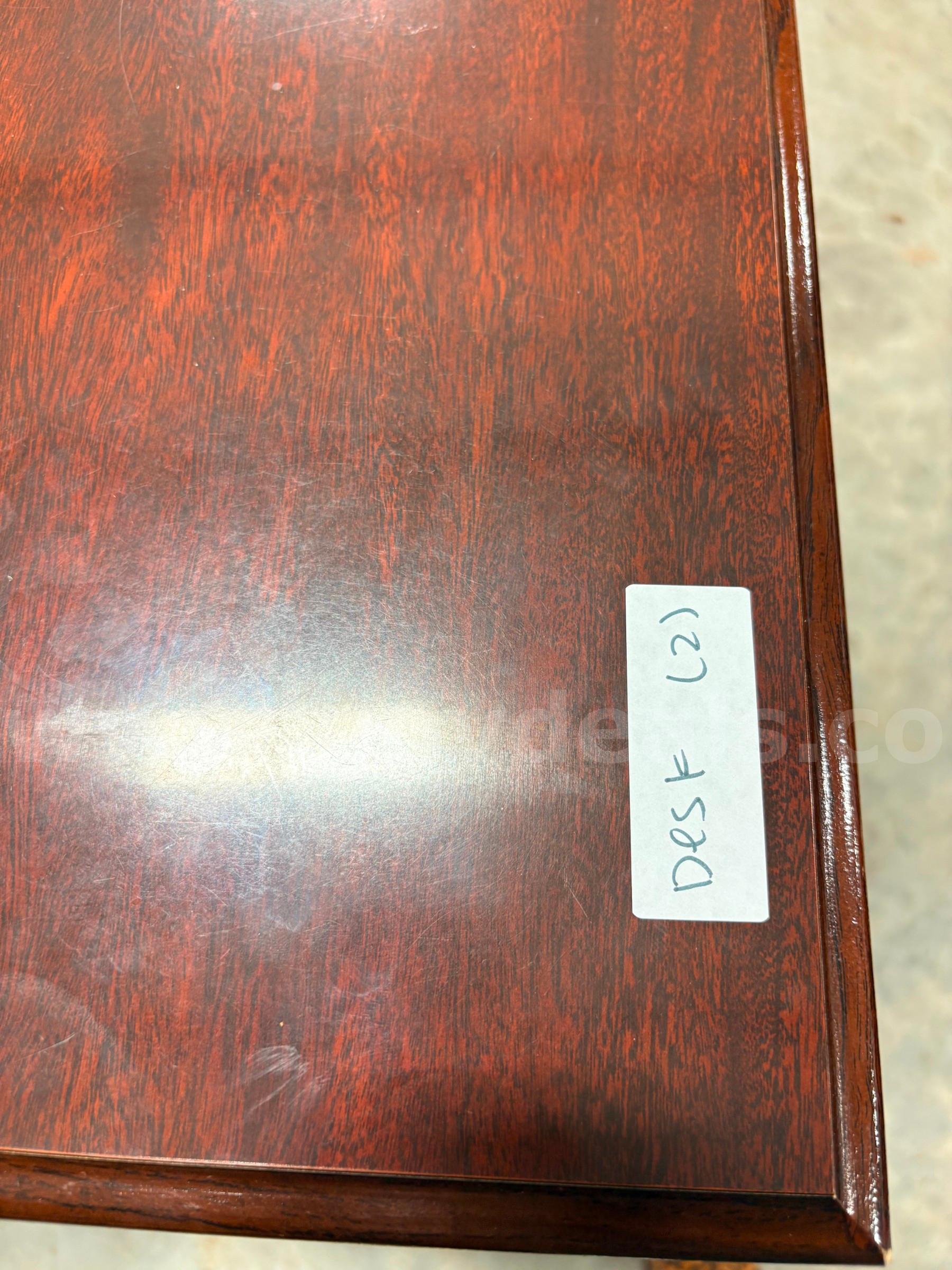 DESKS   Government Surplus Auction - Photo #2