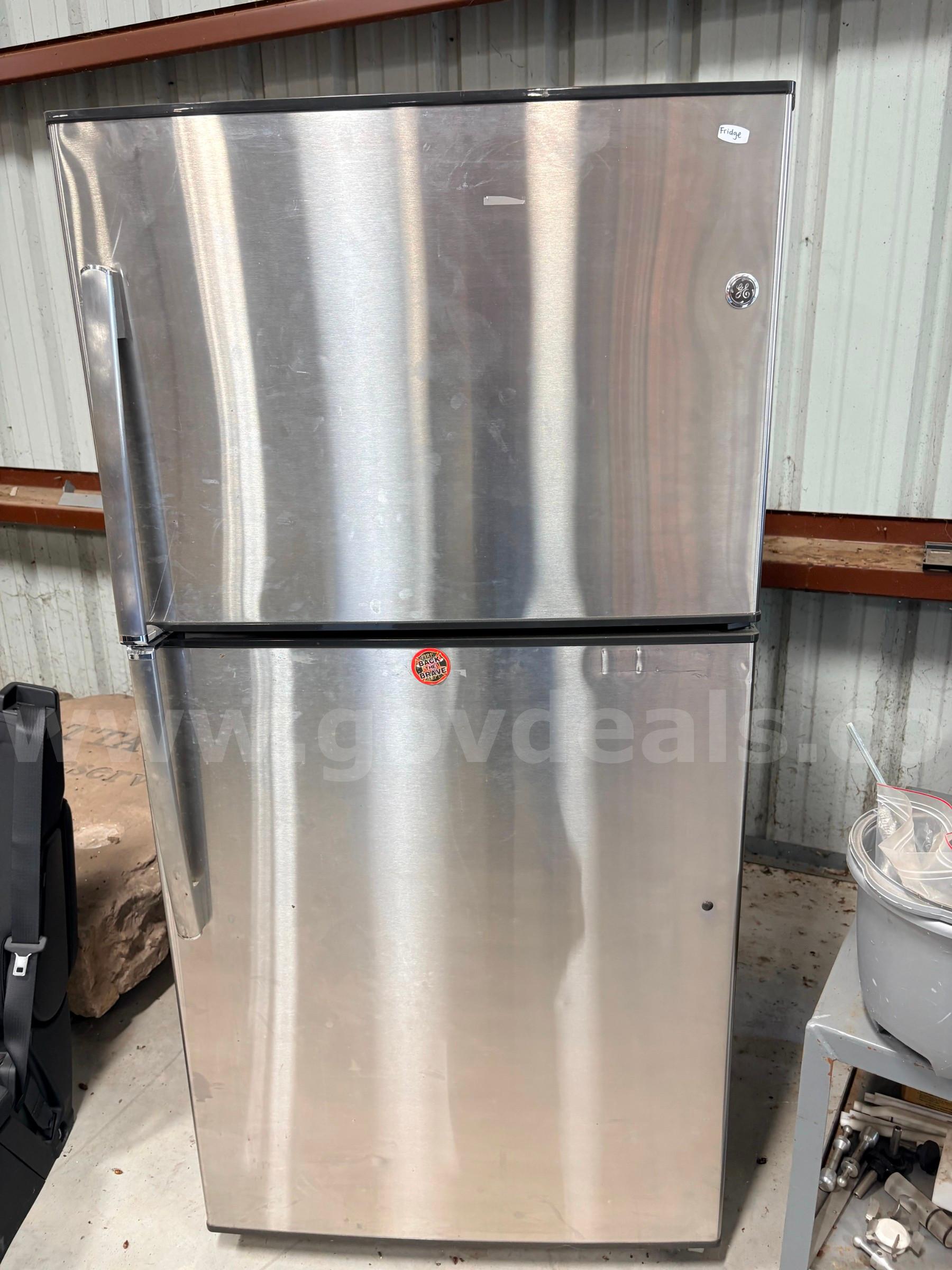 GE FRIDGE