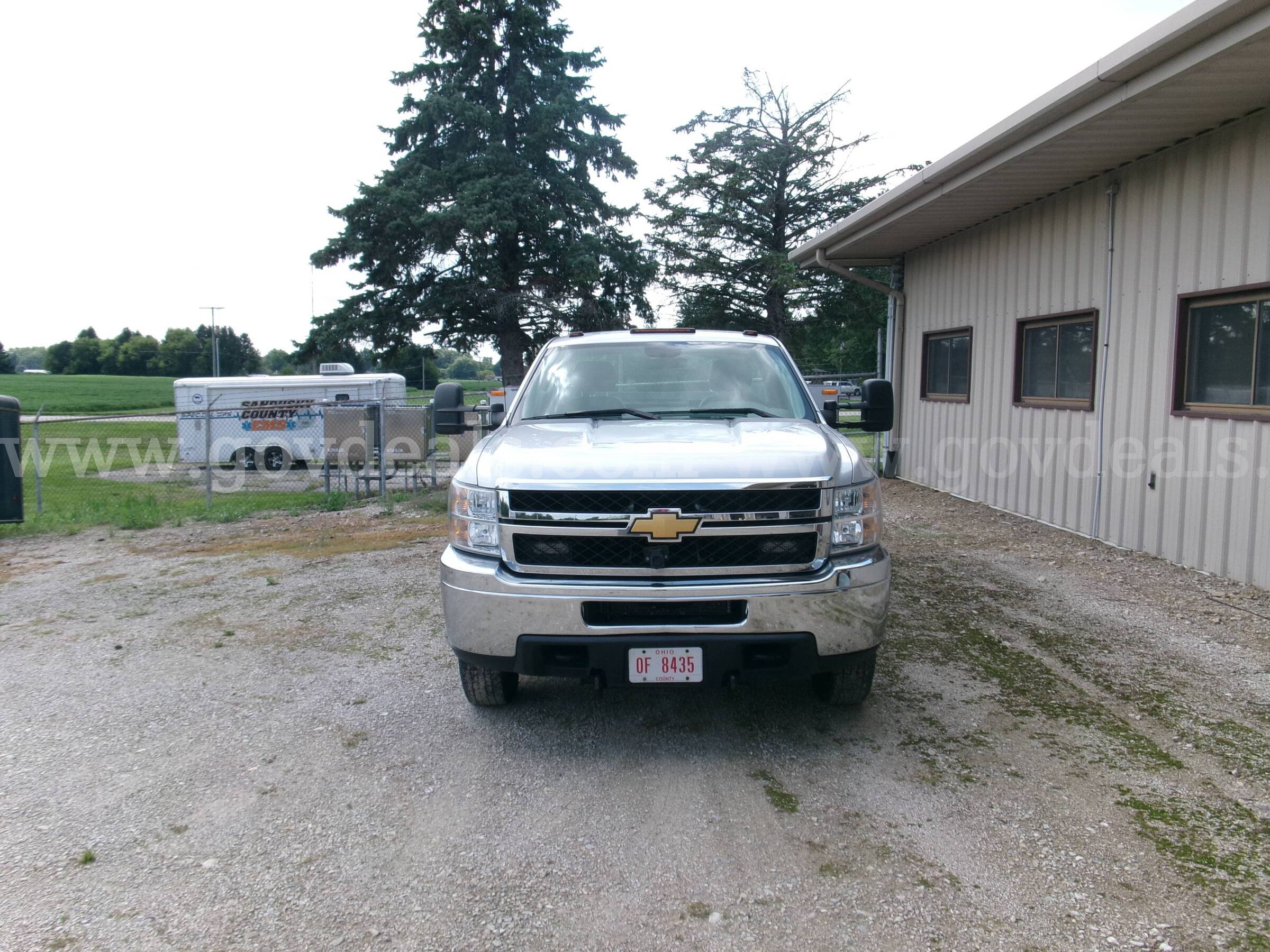 2012 Chevrolet Silverado 3500HD Chevrolet Silverado 3500HD Government Surplus Auction - Photo #2