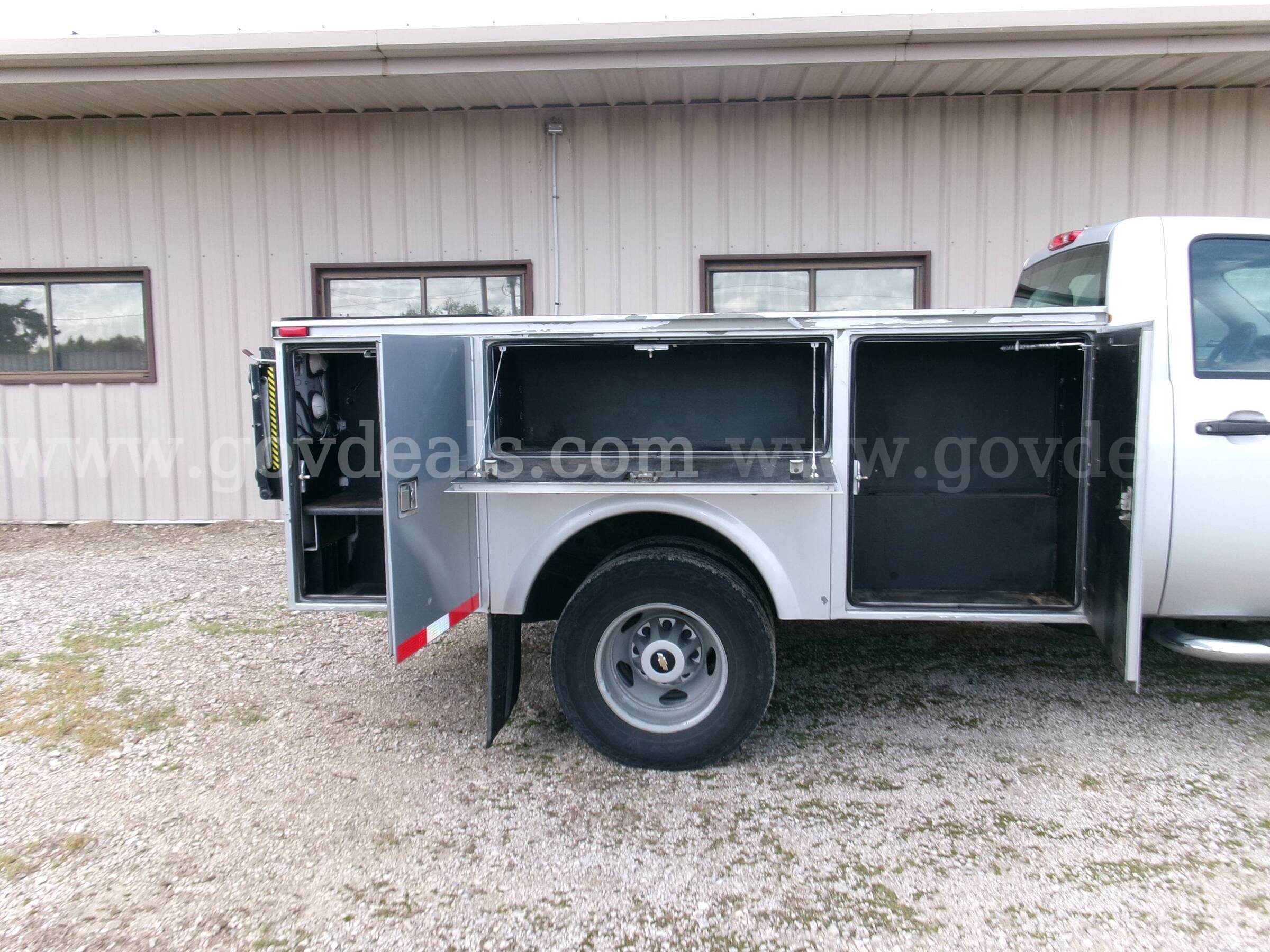 2012 Chevrolet Silverado 3500HD Chevrolet Silverado 3500HD Government Surplus Auction - Photo #3