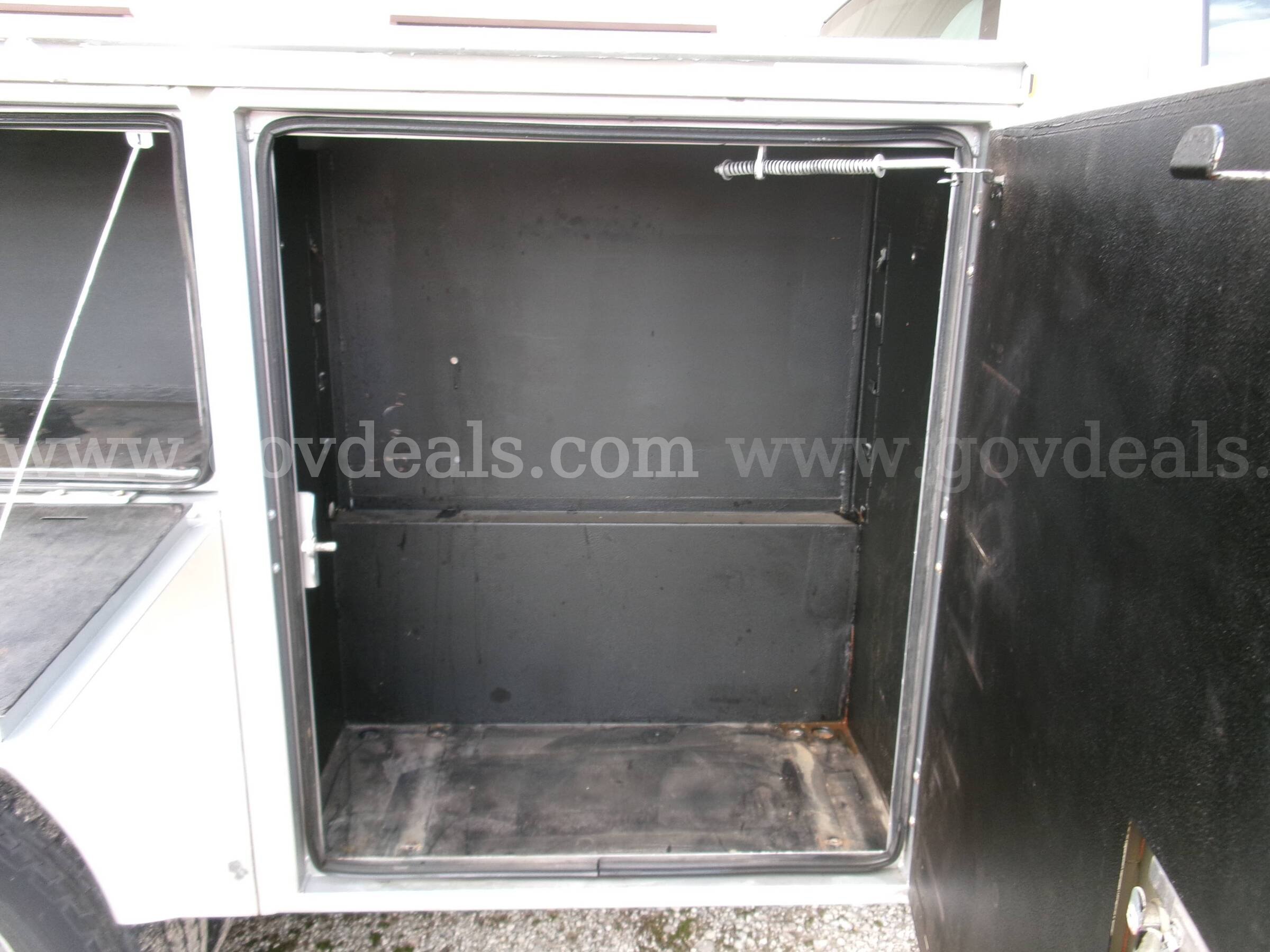 2012 Chevrolet Silverado 3500HD Chevrolet Silverado 3500HD Government Surplus Auction - Photo #4