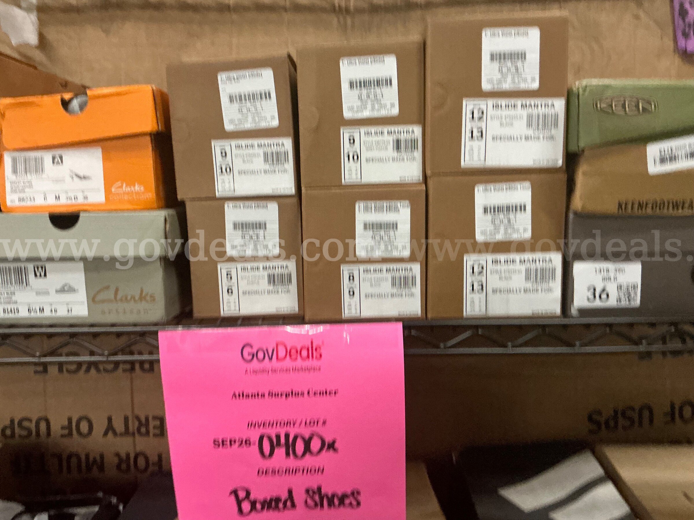 Apparel: "Boxed Shoes" (SEP26-0400X)   Government Surplus Auction - Photo #4