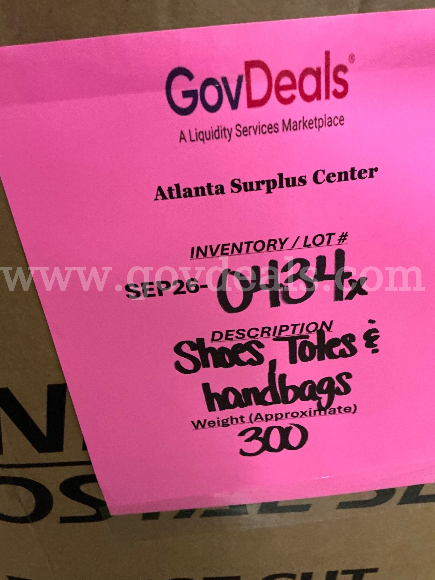 Apparel: Manually Sorted "Shoes, Handbags and Totes" (SEP26-0434X)   Government Surplus Auction - Photo #2