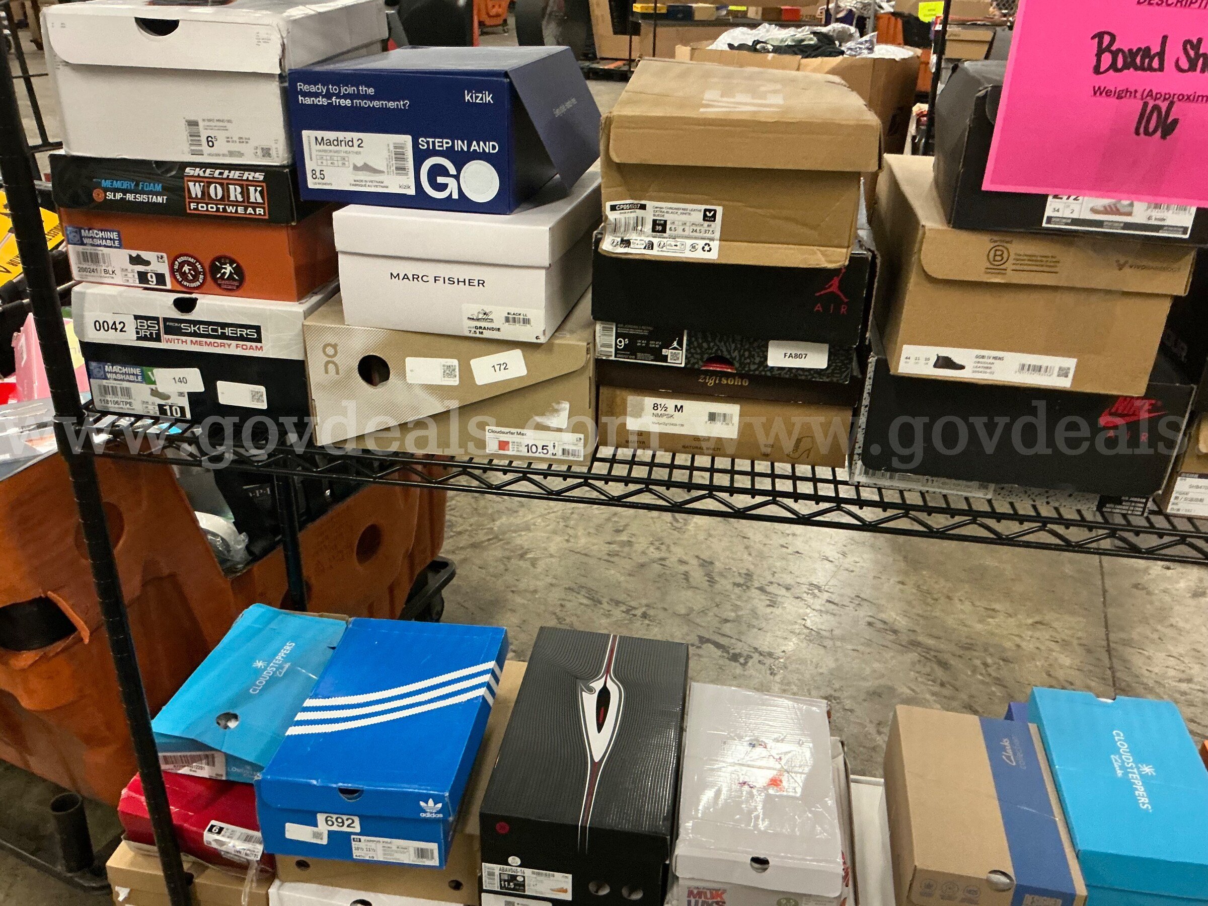 Apparel: "Boxed Shoes" (SEP26-0501X)   Government Surplus Auction - Photo #6