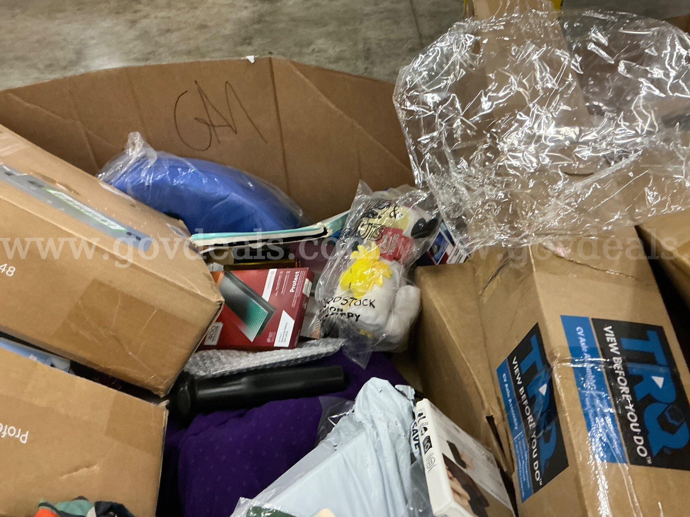 General Merchandise: (Gaylord) (SEP26-0513)  0513 Government Surplus Auction - Photo #4
