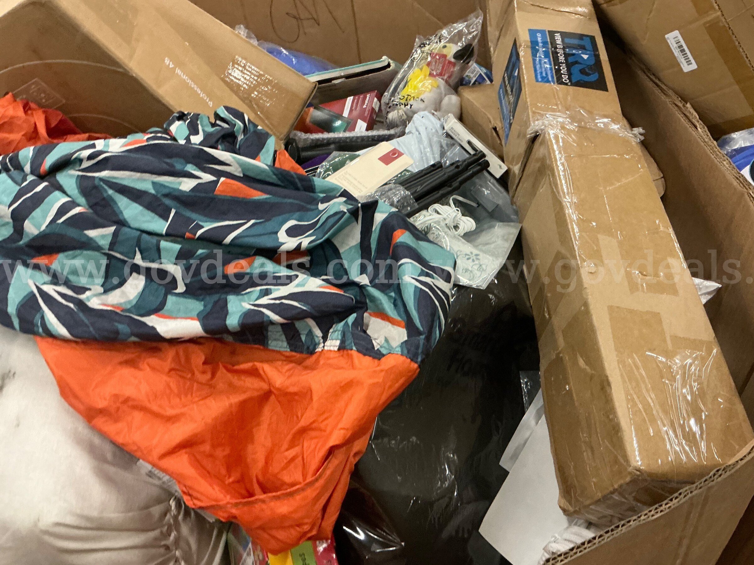 General Merchandise: (Gaylord) (SEP26-0513)  0513 Government Surplus Auction - Photo #6
